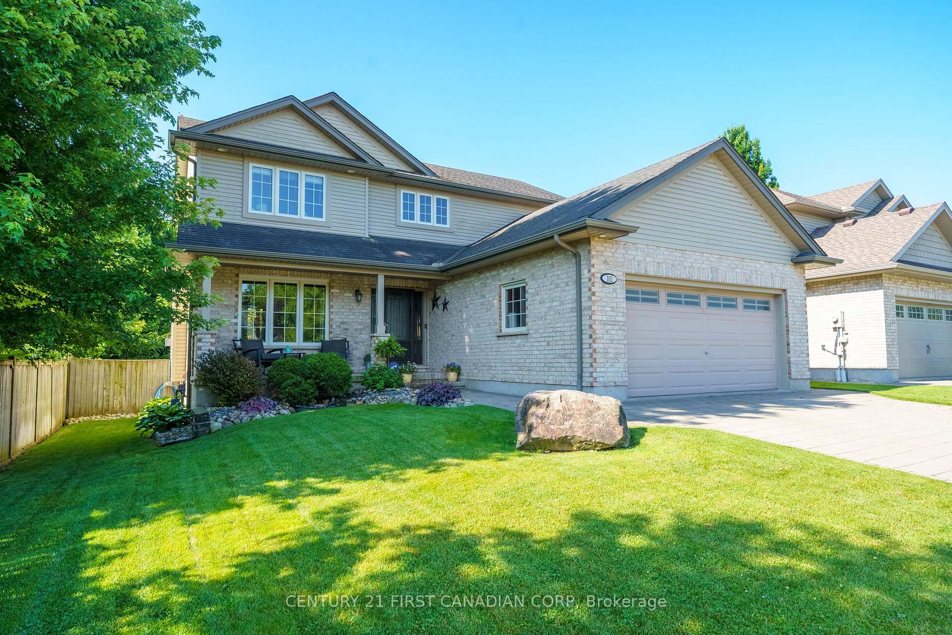Photo 1 of 102 Steven Street, Strathroy-Caradoc, NE — HOMEH