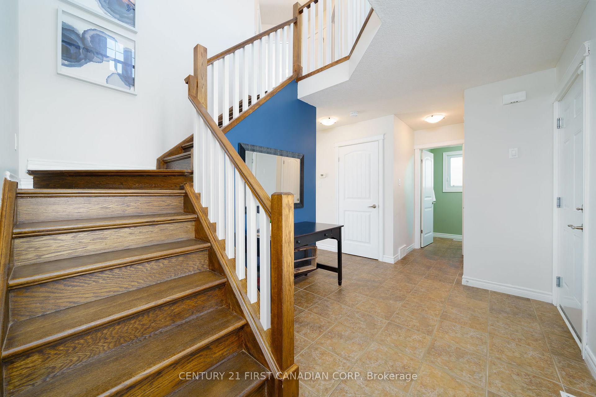 Photo 5 of 102 Steven Street, Strathroy-Caradoc, NE — HOMEH