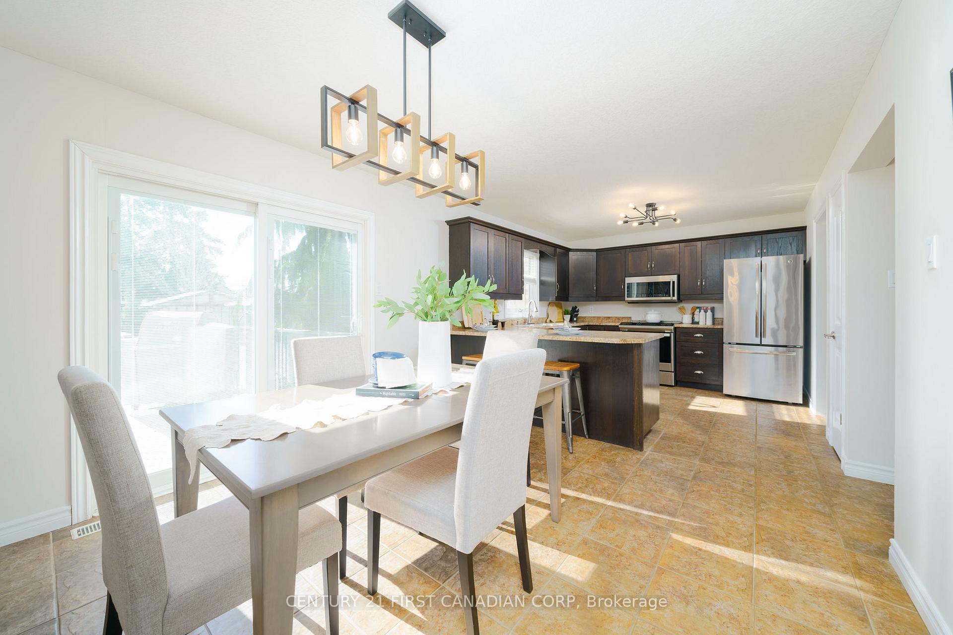 Photo 8 of 102 Steven Street, Strathroy-Caradoc, NE — HOMEH