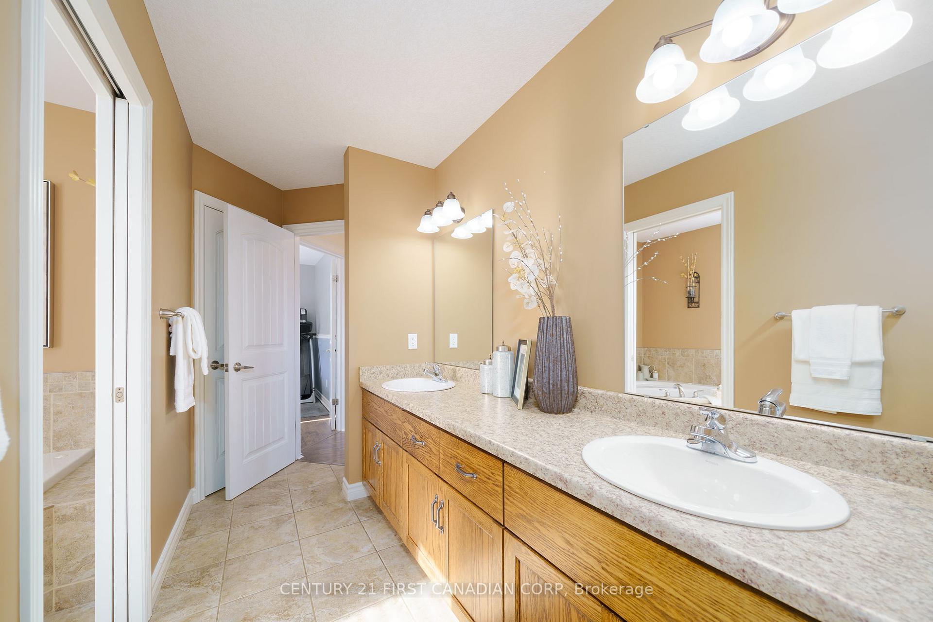 Photo 17 of 102 Steven Street, Strathroy-Caradoc, NE — HOMEH