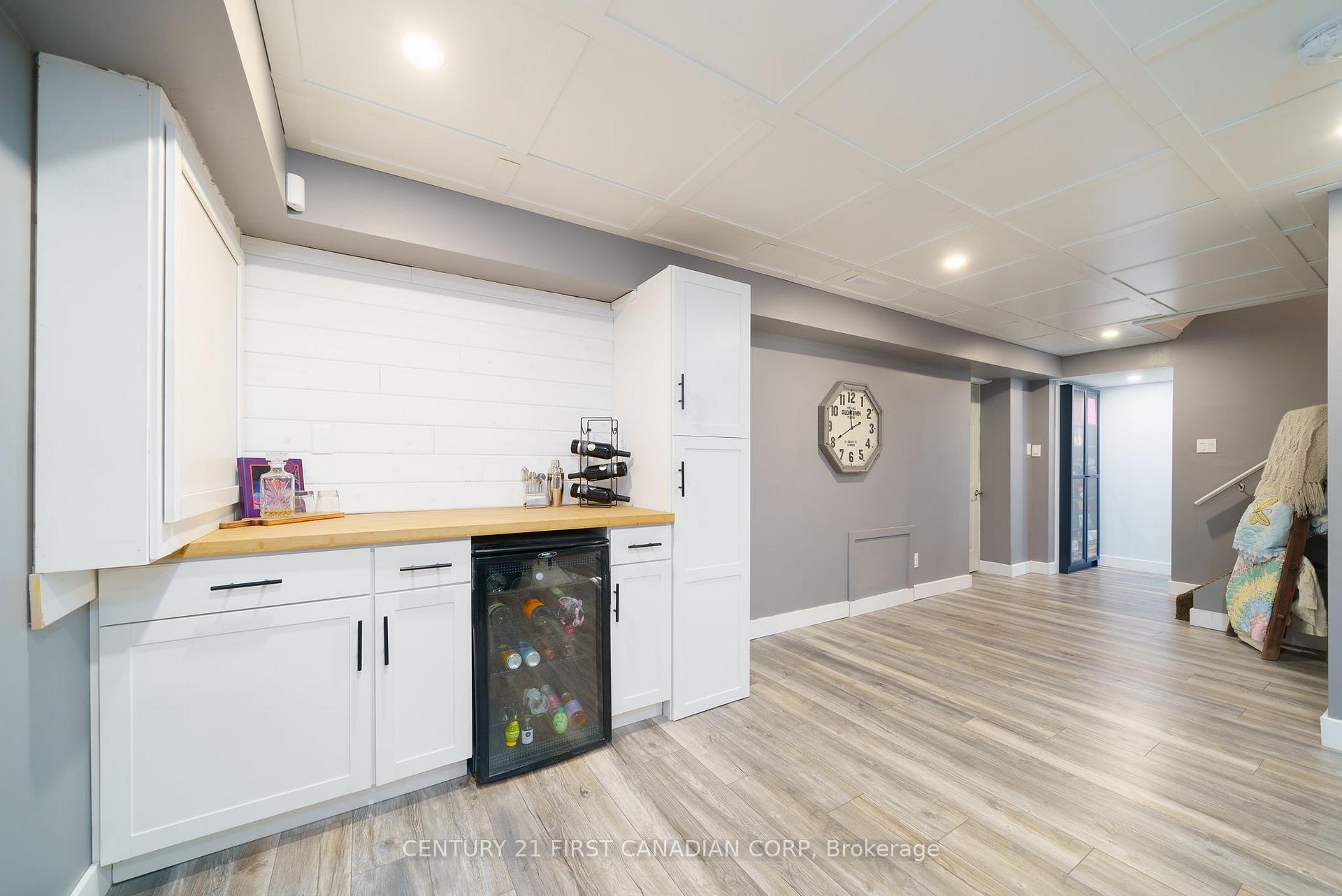 Photo 23 of 102 Steven Street, Strathroy-Caradoc, NE — HOMEH