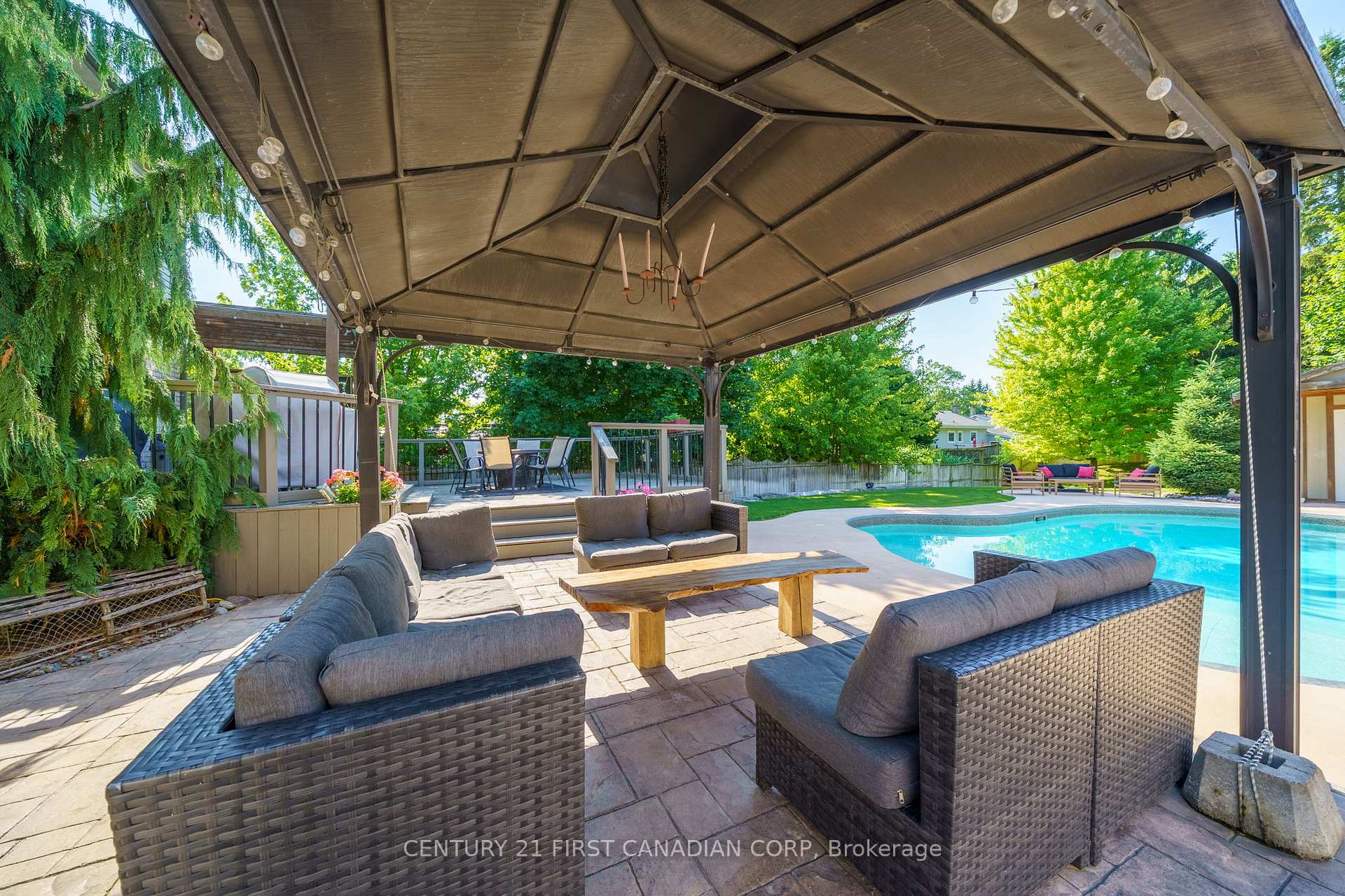 Photo 29 of 102 Steven Street, Strathroy-Caradoc, NE — HOMEH