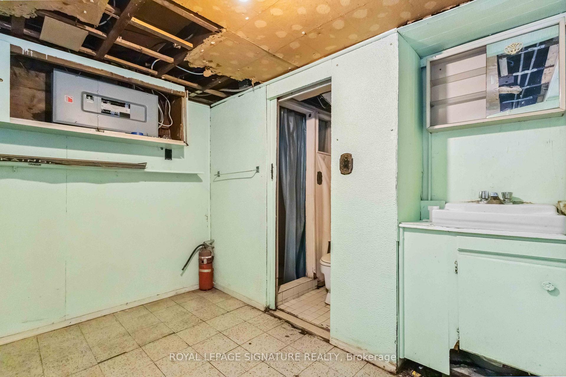 Photo 24 of 2 Stanhope Avenue, Toronto, Broadview North — HOMEH