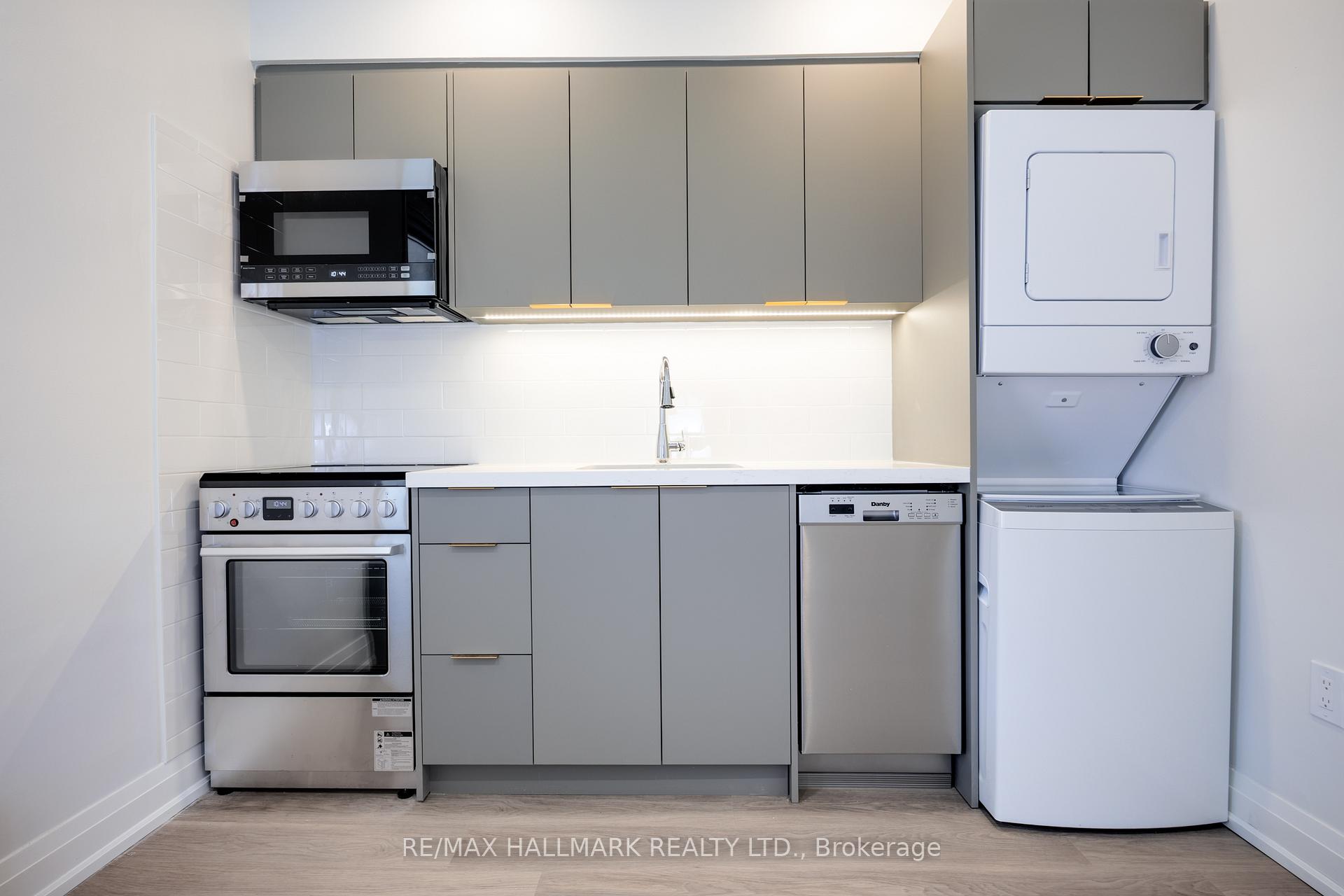 Photo 5 of 100 Dearbourne Avenue, Toronto, North Riverdale — HOMEH
