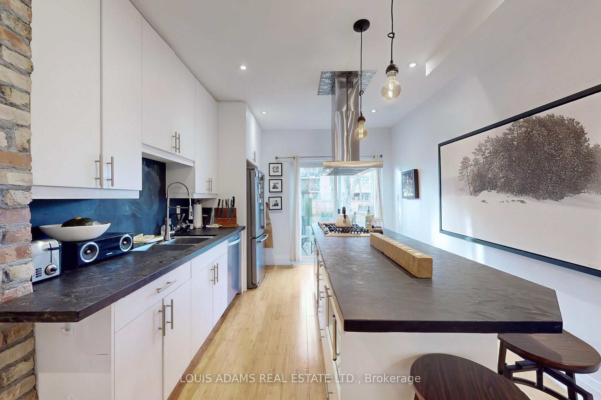 Photo 14 of 16 Winnifred Avenue, Toronto, South Riverdale — HOMEH
