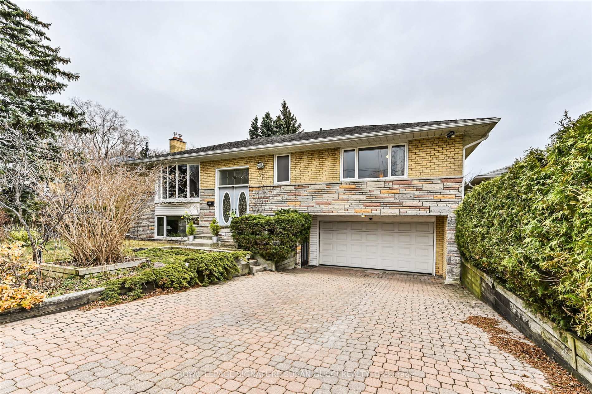 Photo 1 of 53 Florens Avenue, Scarborough, Clairlea-Birchmount — HOMEH