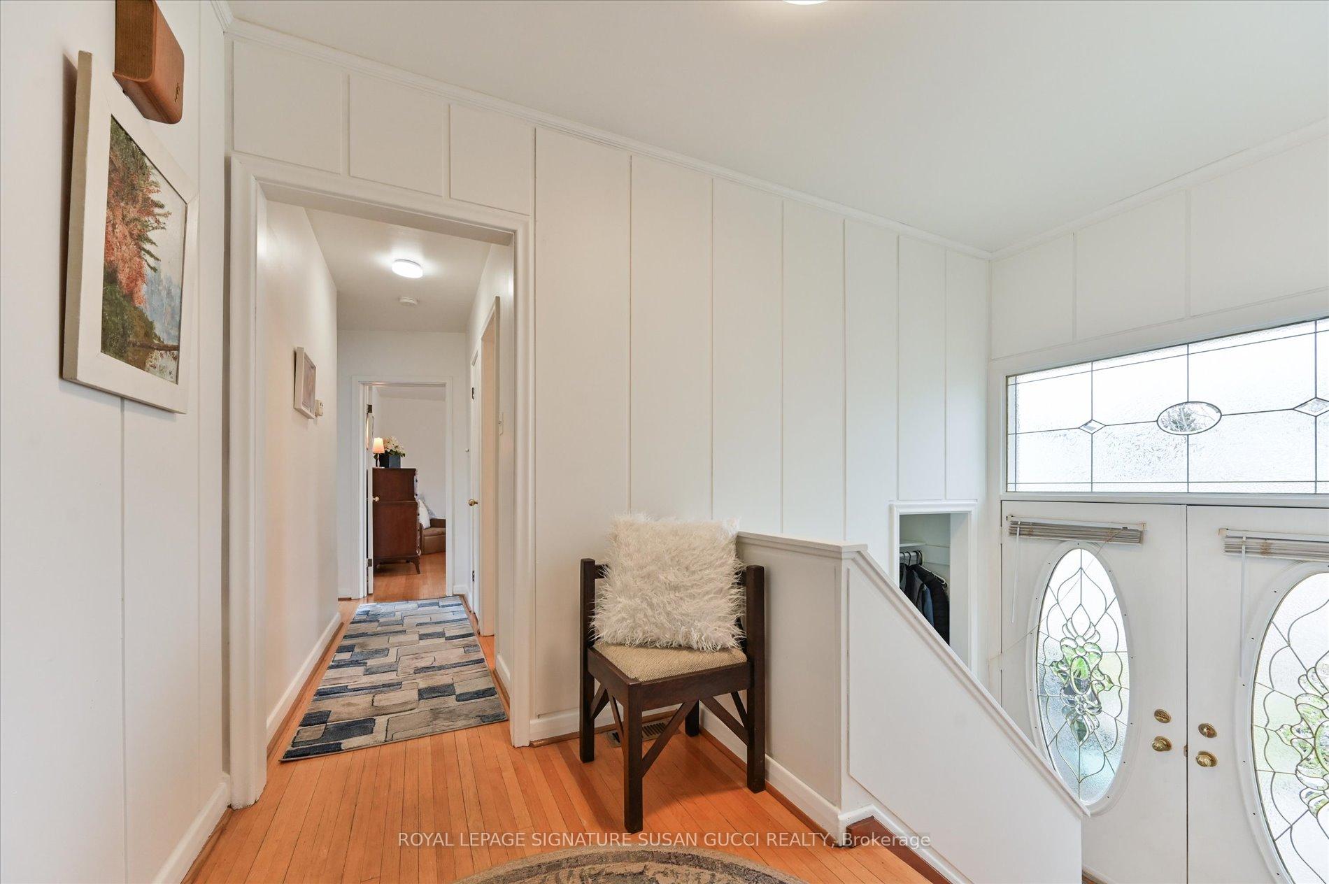 Photo 4 of 53 Florens Avenue, Scarborough, Clairlea-Birchmount — HOMEH