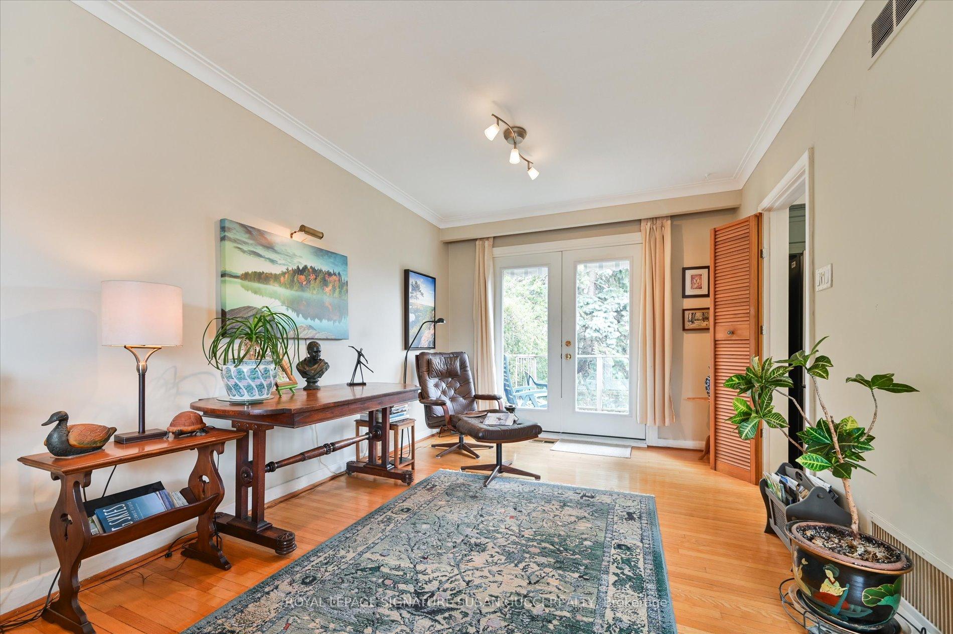 Photo 7 of 53 Florens Avenue, Scarborough, Clairlea-Birchmount — HOMEH