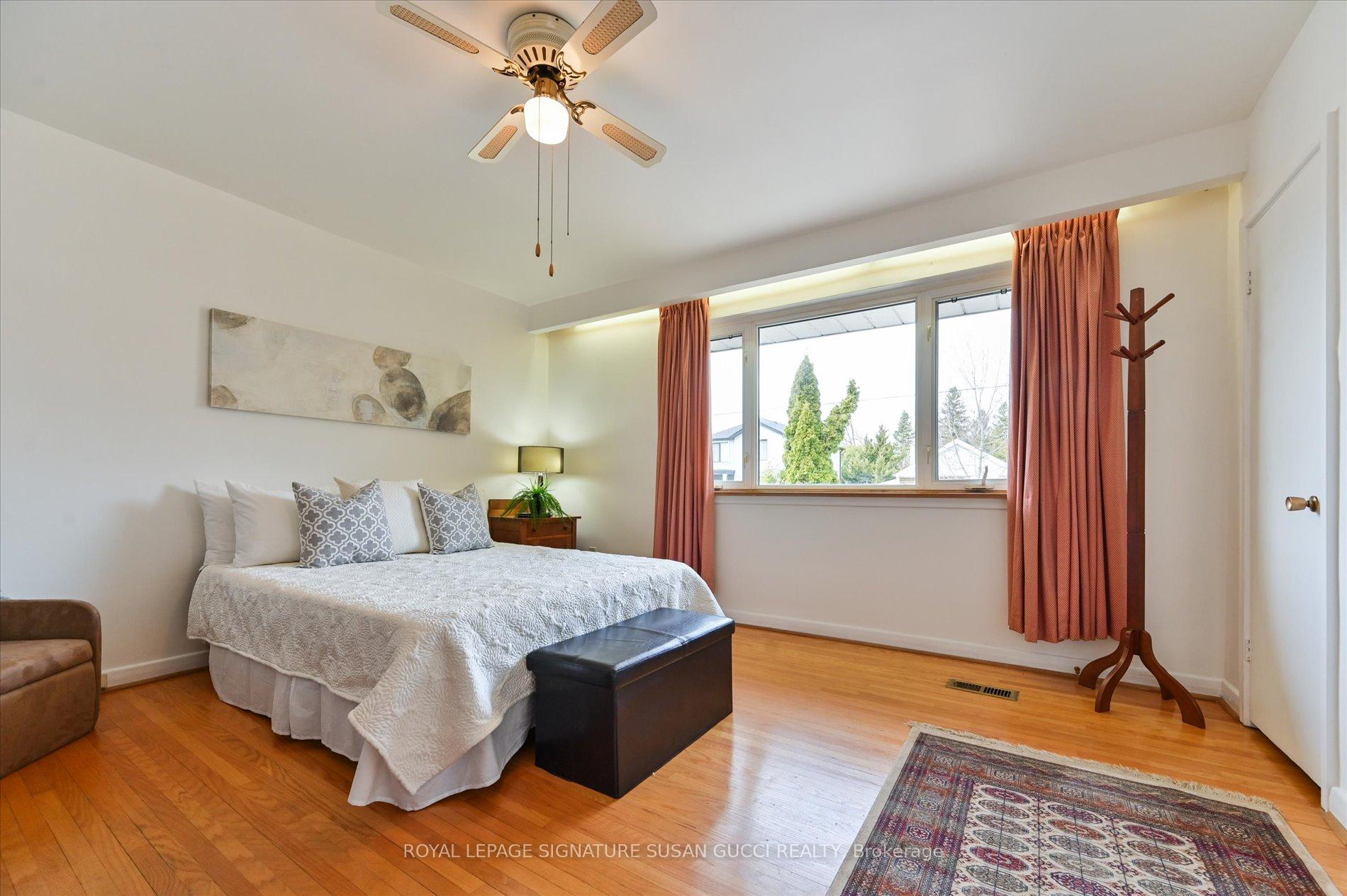 Photo 13 of 53 Florens Avenue, Scarborough, Clairlea-Birchmount — HOMEH
