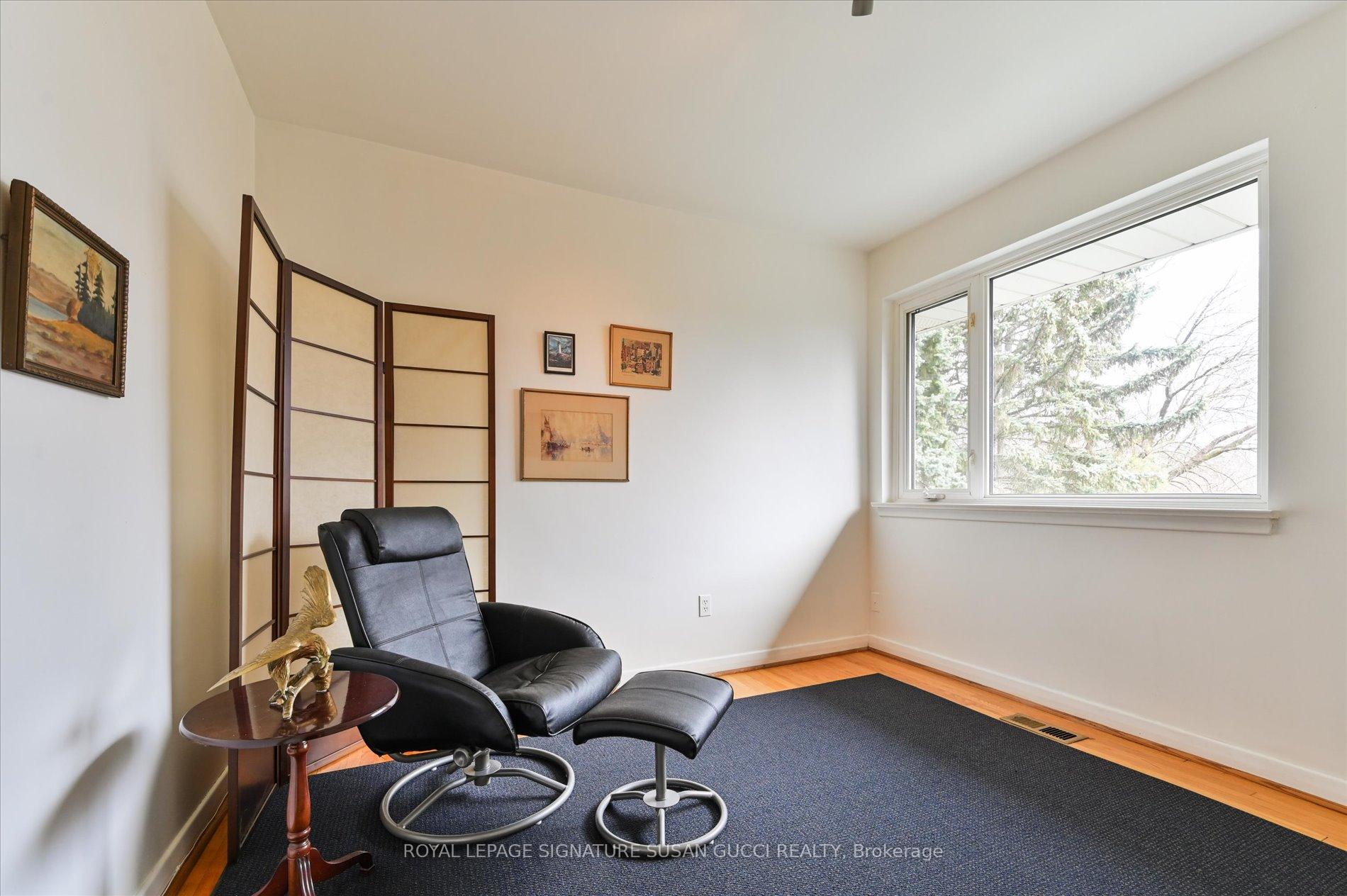 Photo 15 of 53 Florens Avenue, Scarborough, Clairlea-Birchmount — HOMEH