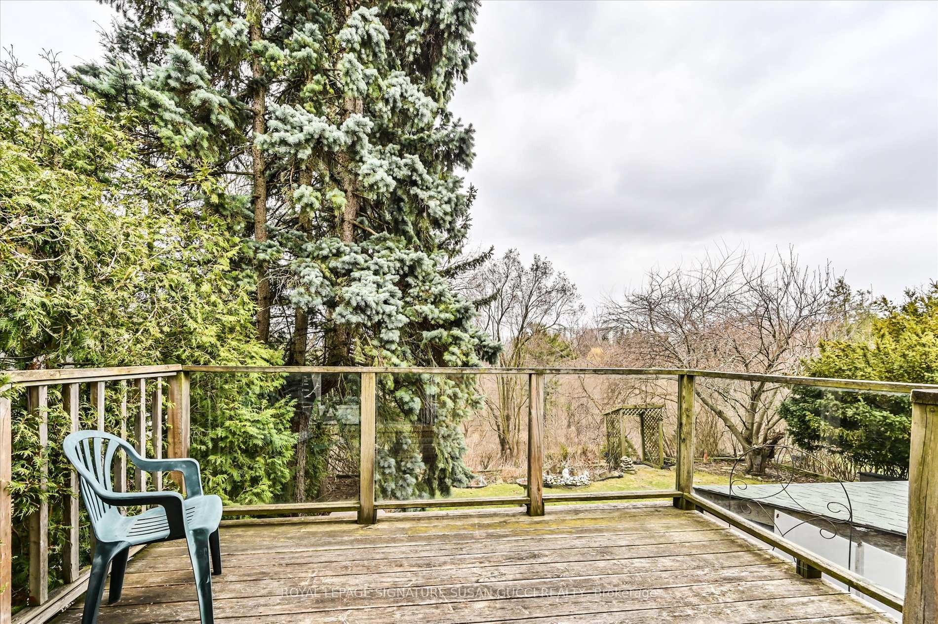 Photo 22 of 53 Florens Avenue, Scarborough, Clairlea-Birchmount — HOMEH