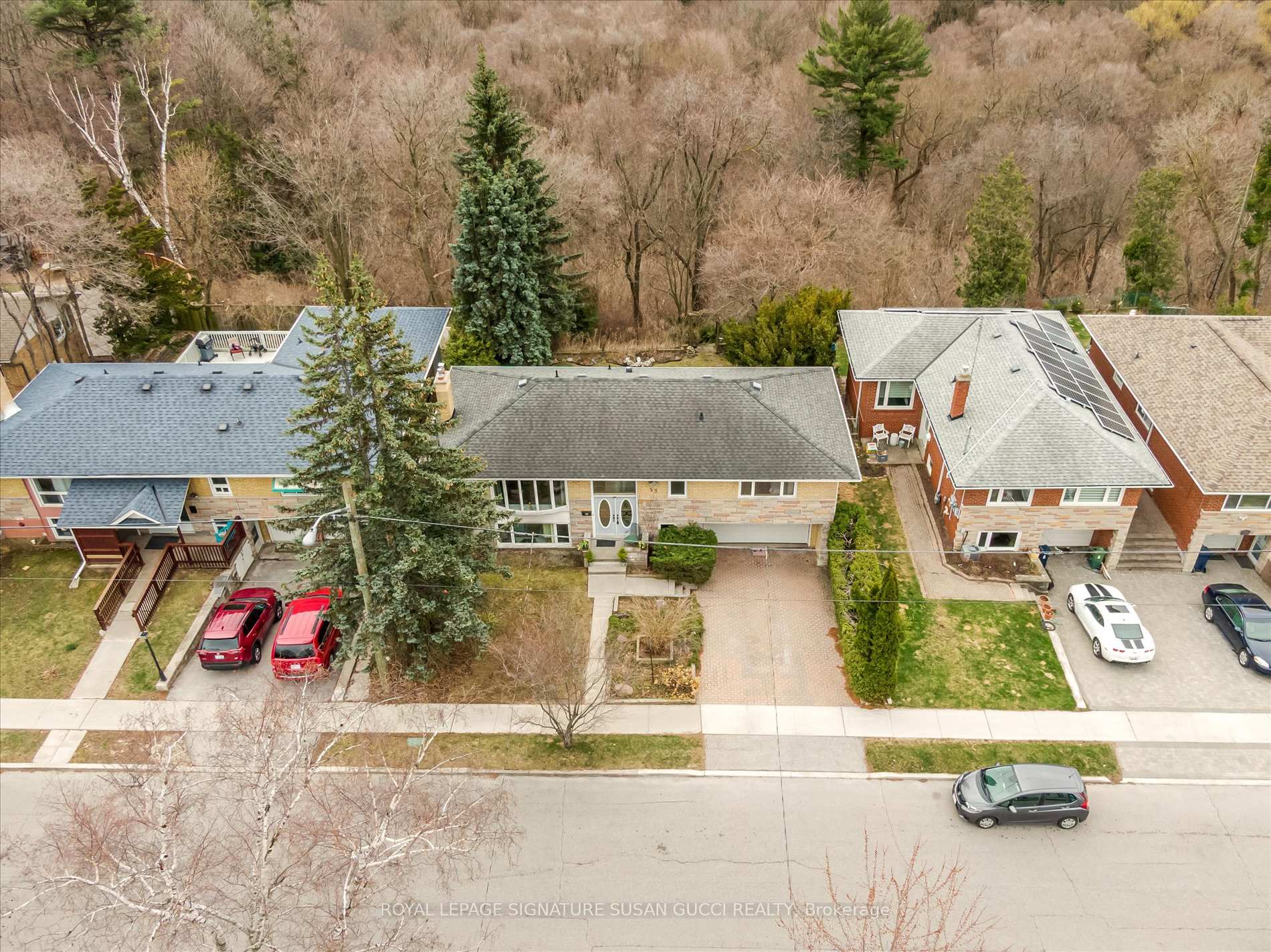Photo 27 of 53 Florens Avenue, Scarborough, Clairlea-Birchmount — HOMEH
