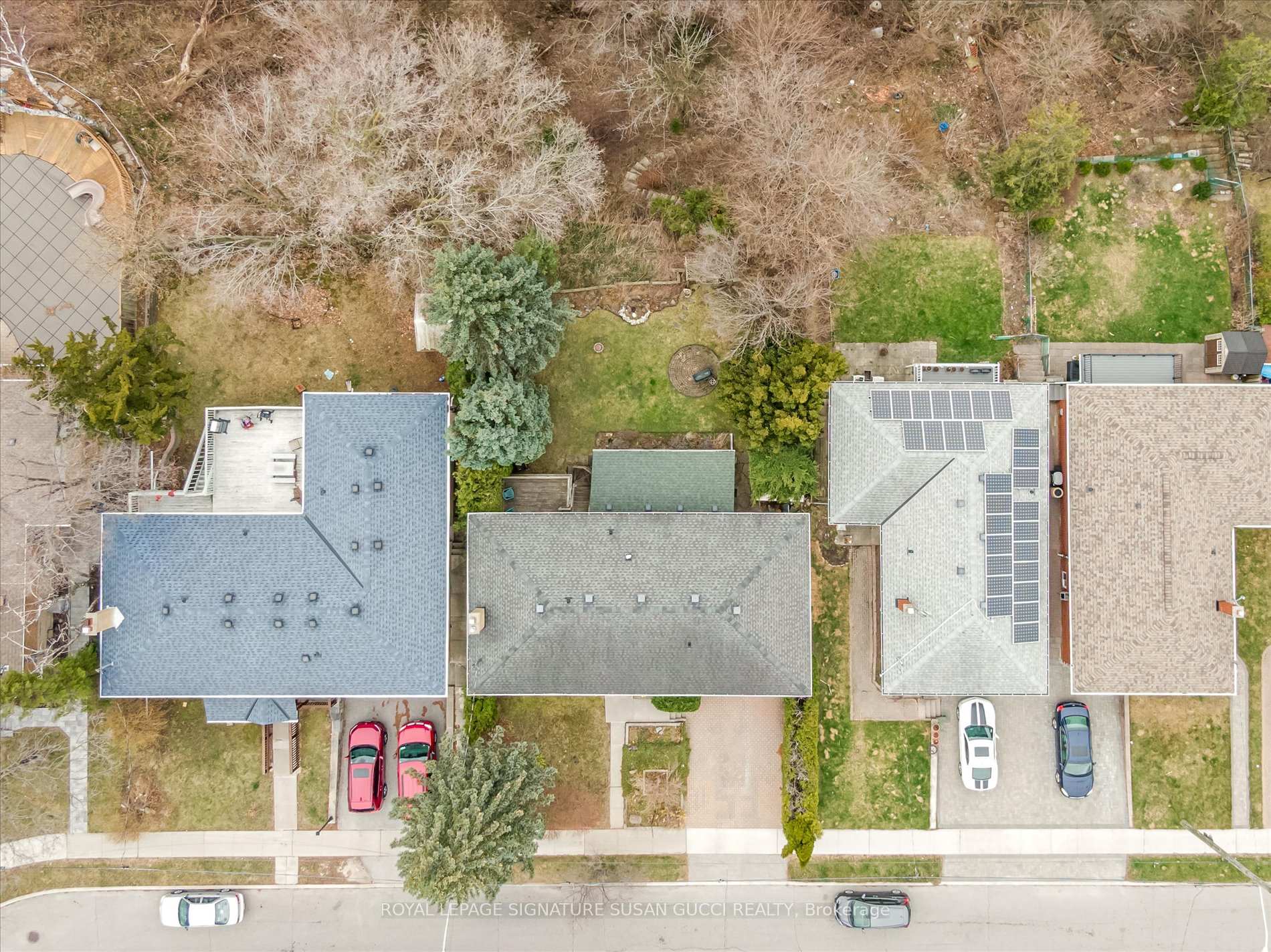 Photo 28 of 53 Florens Avenue, Scarborough, Clairlea-Birchmount — HOMEH