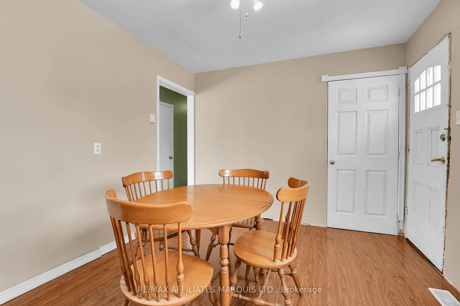 Photo 10 of 418 Dominion Street, North Glengarry, Alexandria — HOMEH