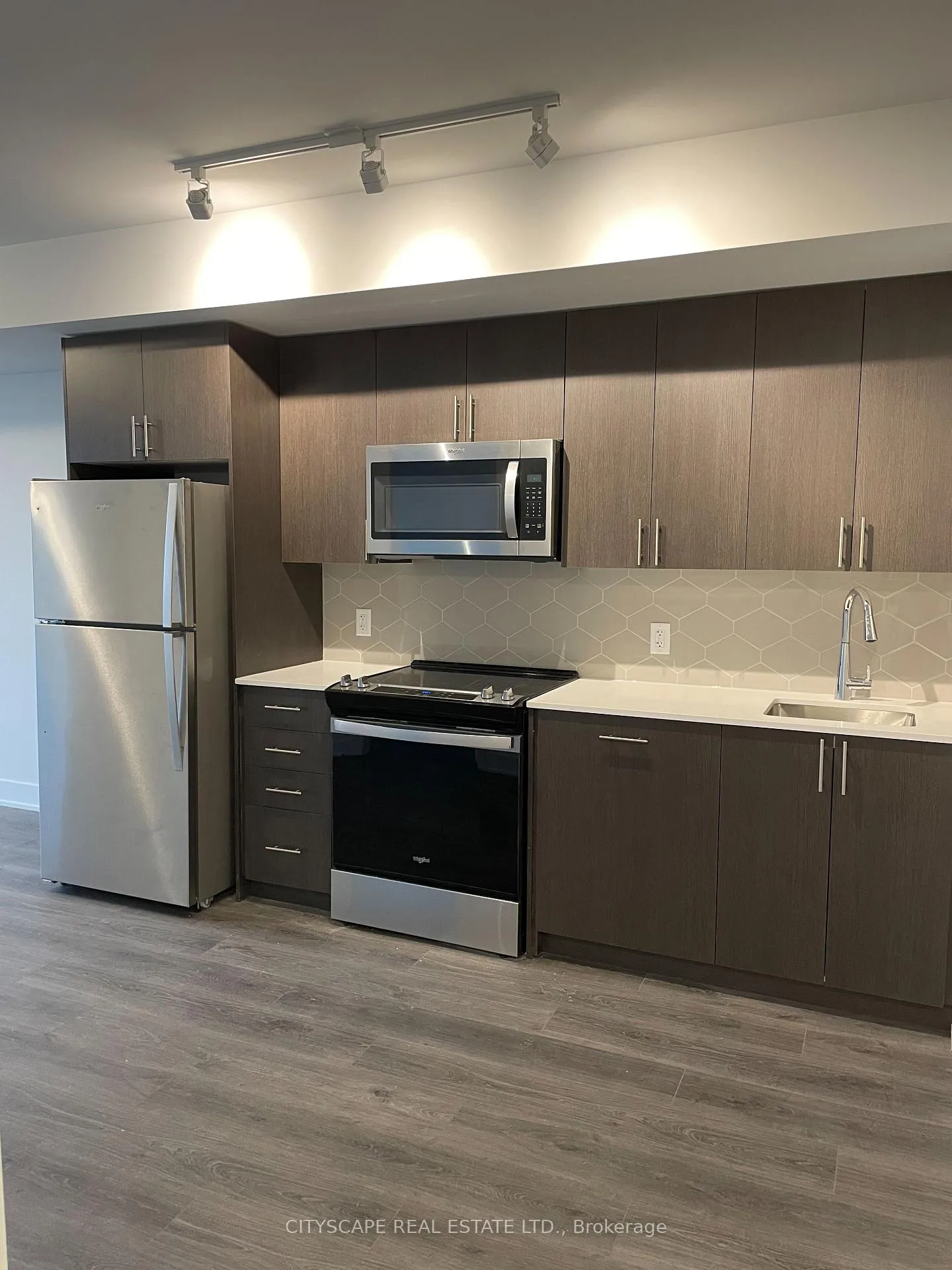 Photo 6 of Unit 1733, 2425 Simcoe Street N, Oshawa, Windfields — HOMEH