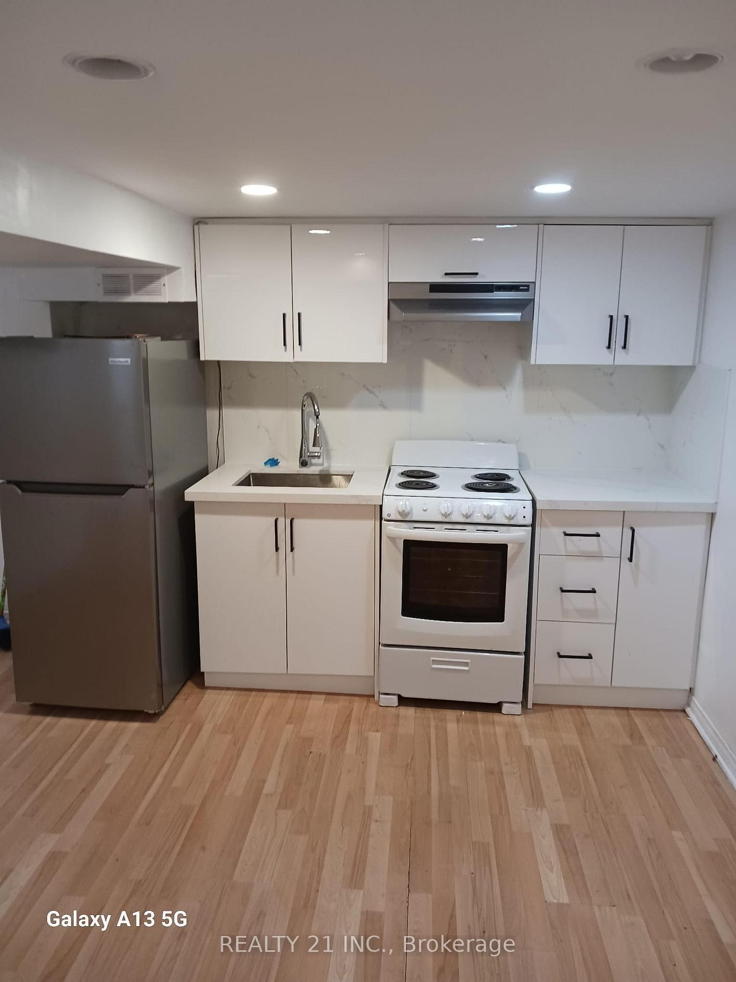 Photo 1 of Unit (Basement), 30 Rupert Street, Scarborough, Clairlea-Birchmount — HOMEH