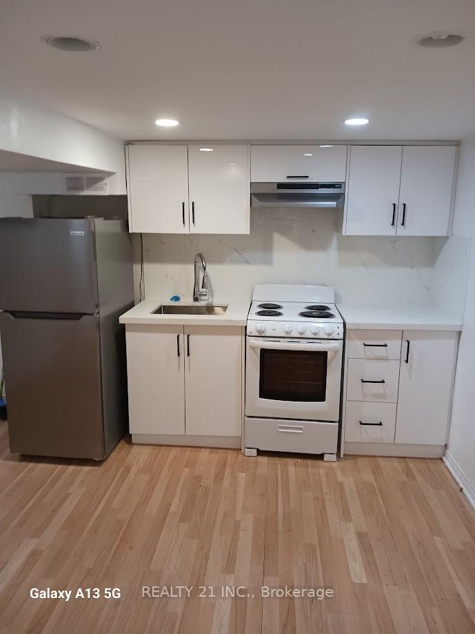 Photo 2 of Unit (Basement), 30 Rupert Street, Scarborough, Clairlea-Birchmount — HOMEH