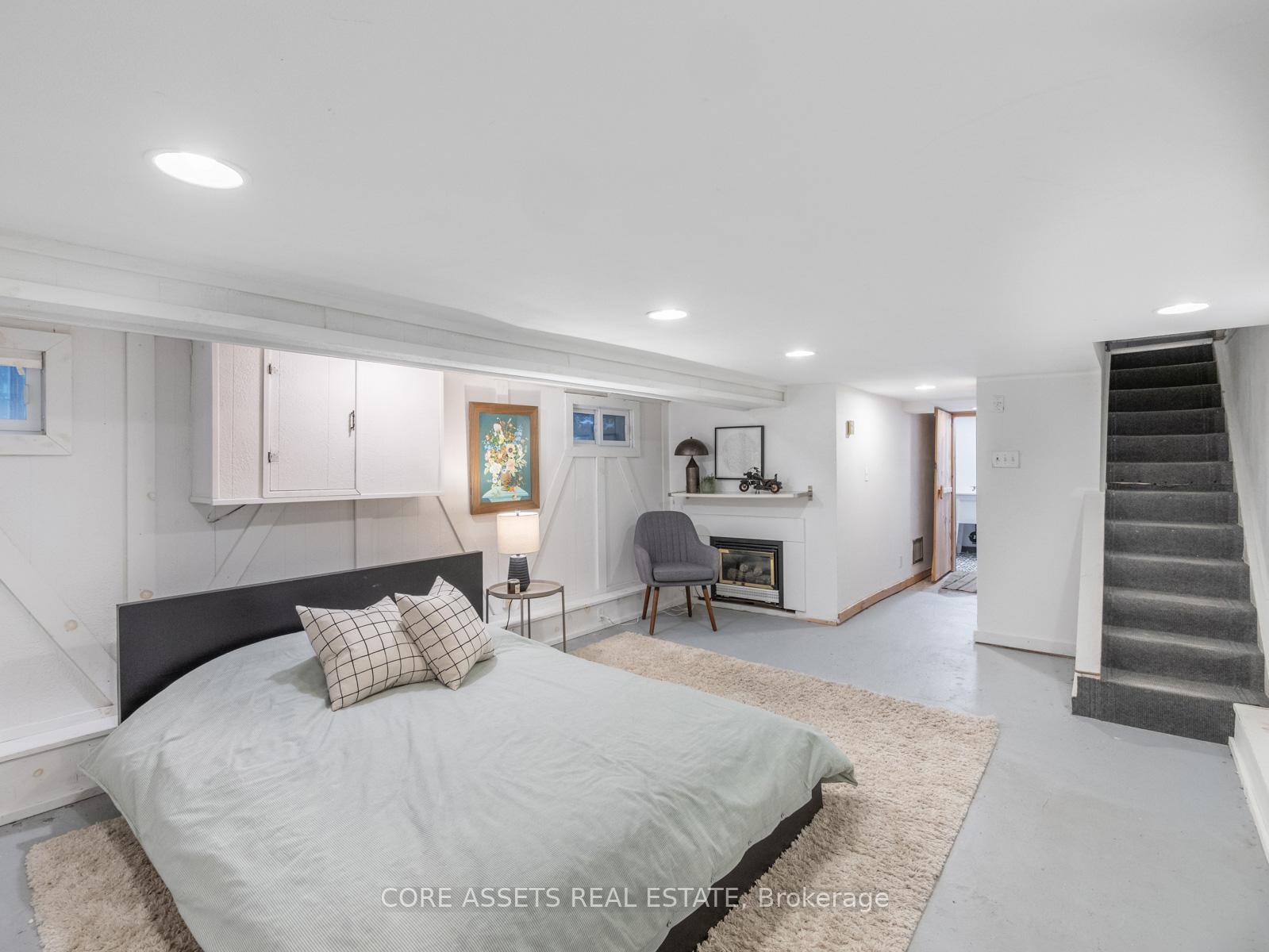 Photo 19 of 359 Northcliffe Boulevard, Toronto, Oakwood Village — HOMEH