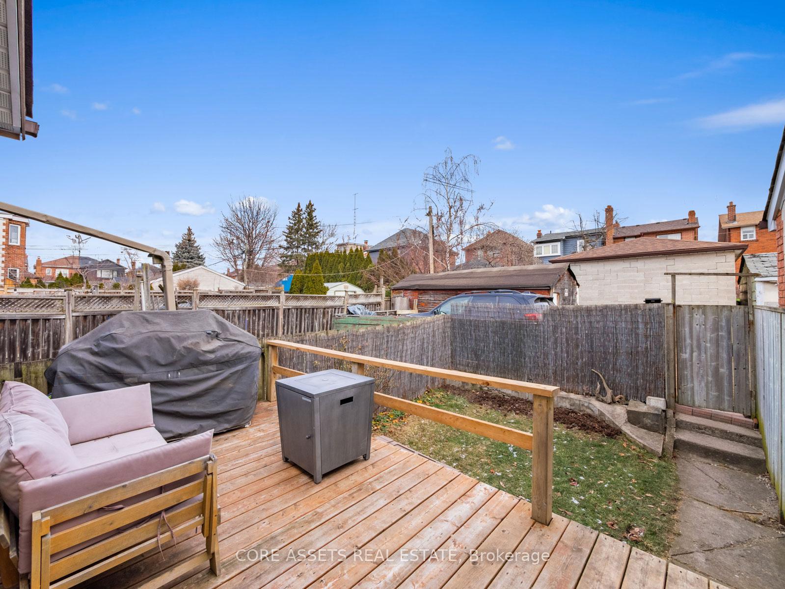 Photo 28 of 359 Northcliffe Boulevard, Toronto, Oakwood Village — HOMEH