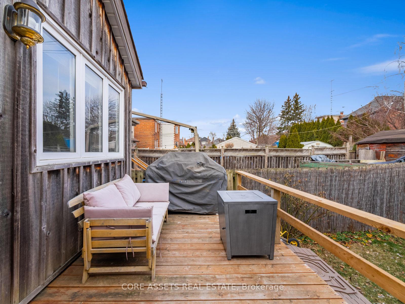 Photo 26 of 359 Northcliffe Boulevard, Toronto, Oakwood Village — HOMEH
