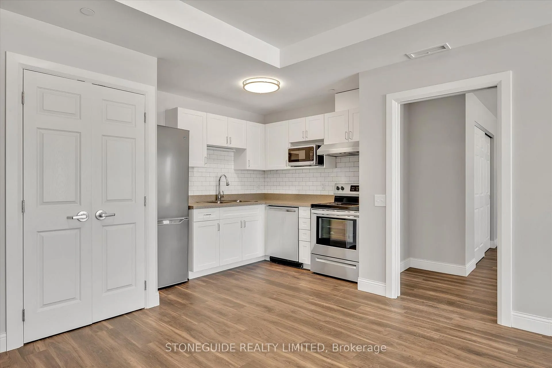 Photo 12 of Unit 603, 555 Bonaccord Street, Peterborough, Town Ward 3 — HOMEH