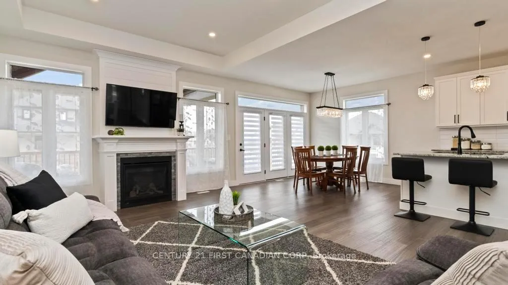 Photo 6 of 27 Elliot Street, Strathroy-Caradoc, SE — HOMEH