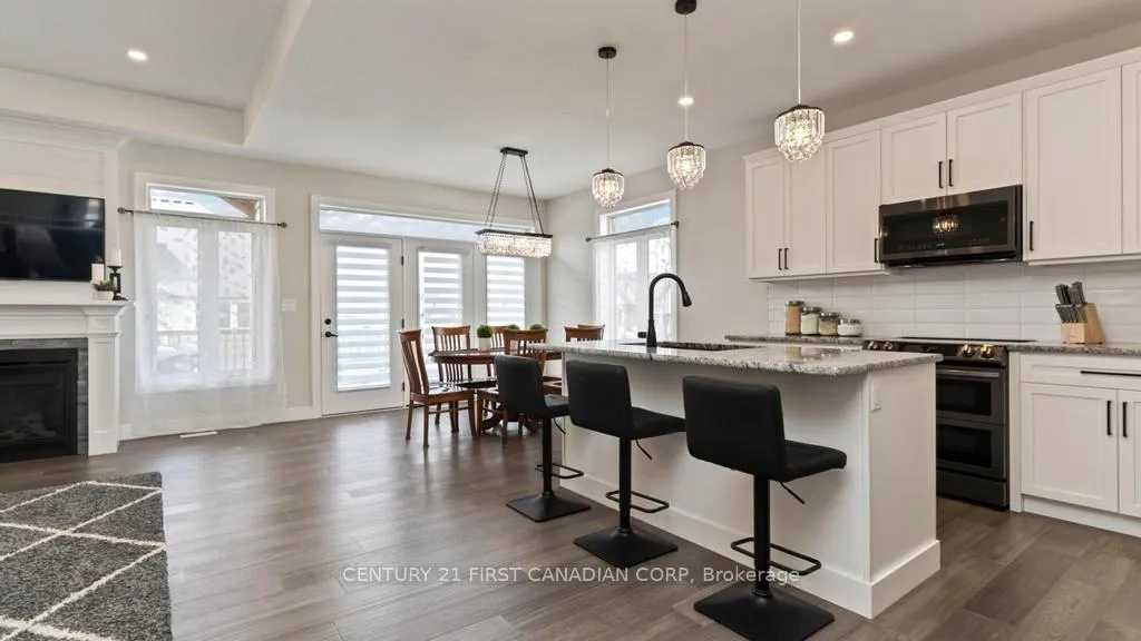 Photo 10 of 27 Elliot Street, Strathroy-Caradoc, SE — HOMEH