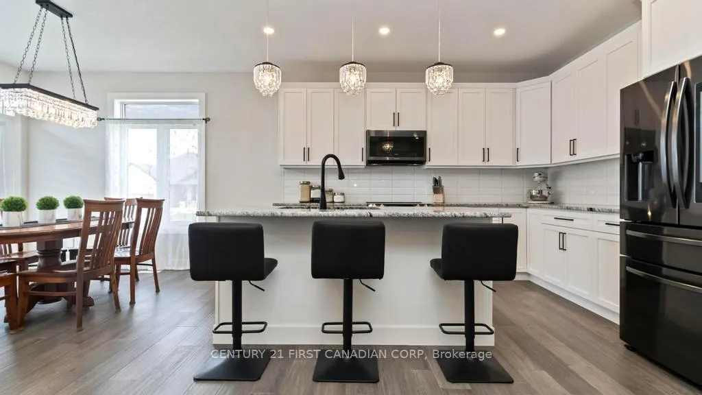 Photo 11 of 27 Elliot Street, Strathroy-Caradoc, SE — HOMEH