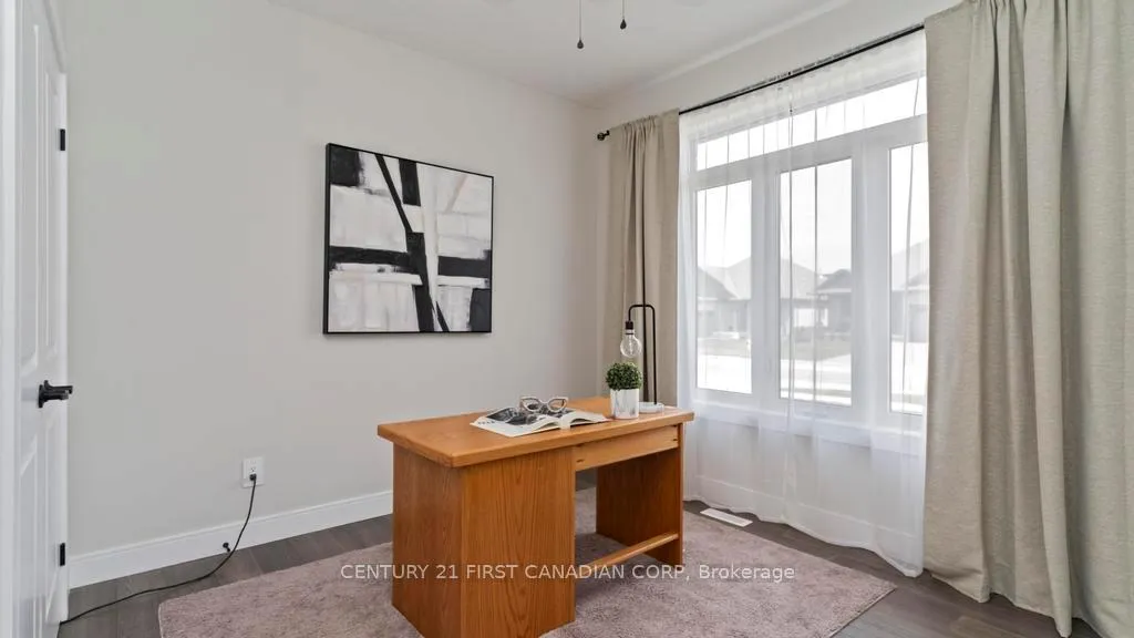 Photo 18 of 27 Elliot Street, Strathroy-Caradoc, SE — HOMEH