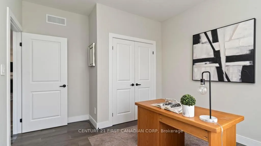 Photo 19 of 27 Elliot Street, Strathroy-Caradoc, SE — HOMEH