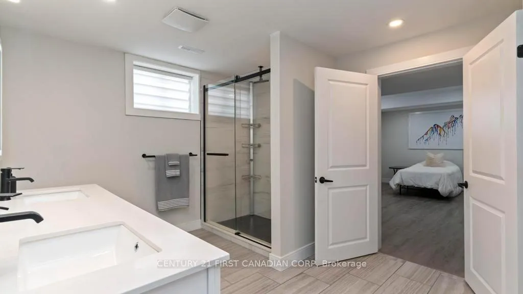Photo 28 of 27 Elliot Street, Strathroy-Caradoc, SE — HOMEH