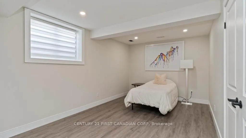 Photo 30 of 27 Elliot Street, Strathroy-Caradoc, SE — HOMEH
