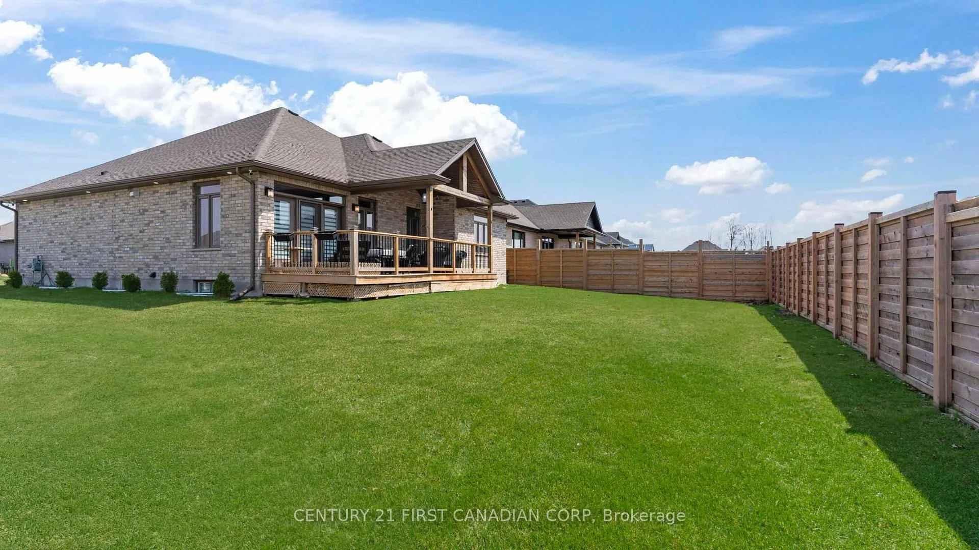 Photo 33 of 27 Elliot Street, Strathroy-Caradoc, SE — HOMEH