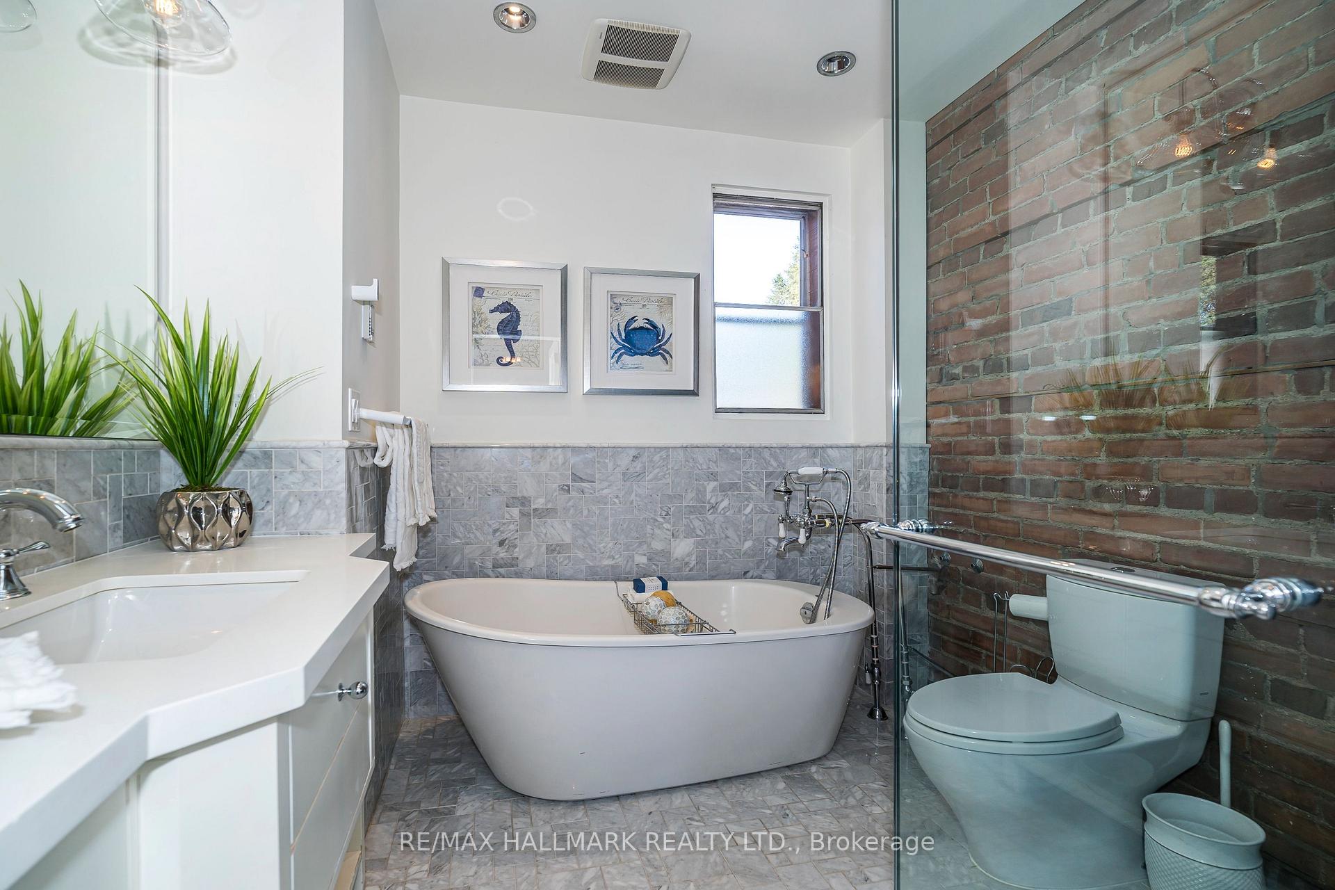 Photo 33 of 104 Monarch Park Avenue, Toronto, Greenwood-Coxwell — HOMEH