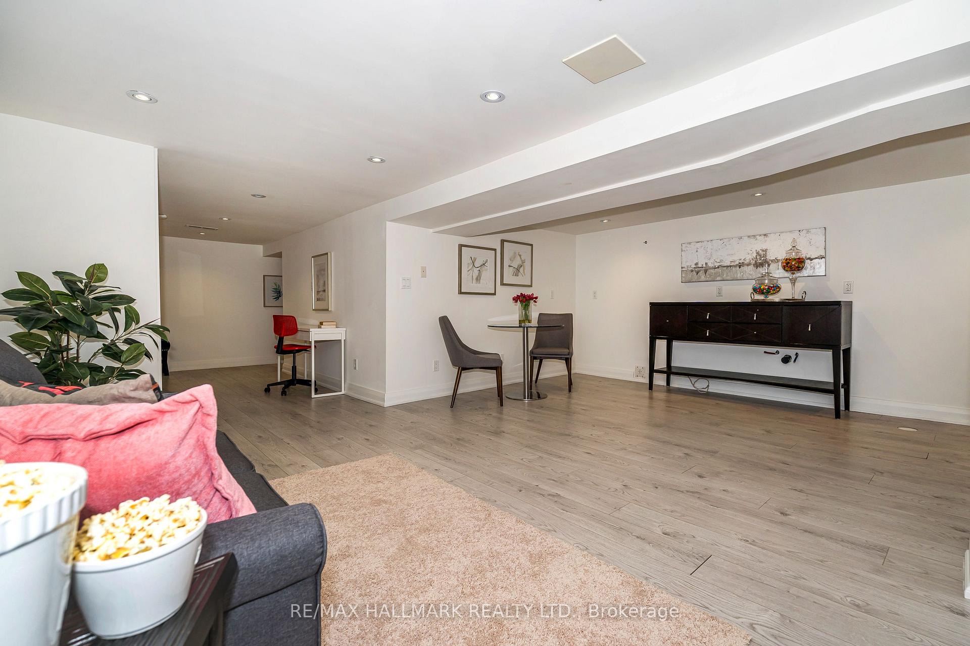 Photo 37 of 104 Monarch Park Avenue, Toronto, Greenwood-Coxwell — HOMEH