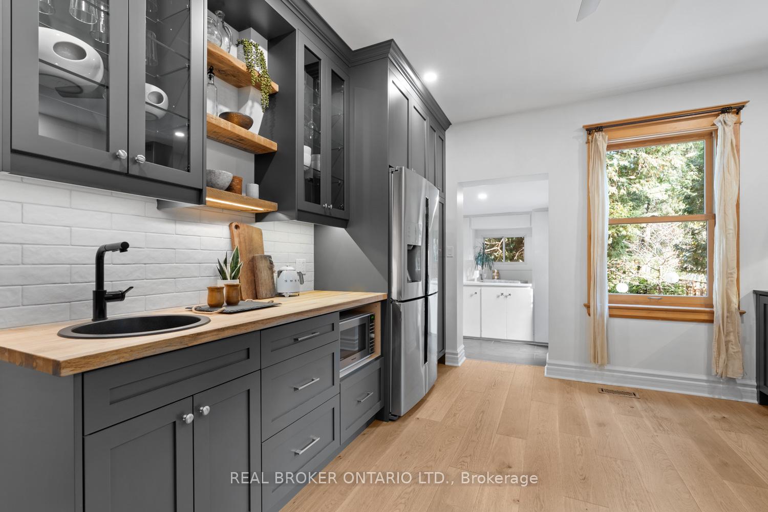 Photo 11 of 109 Glenmore Road, Toronto, Woodbine Corridor — HOMEH