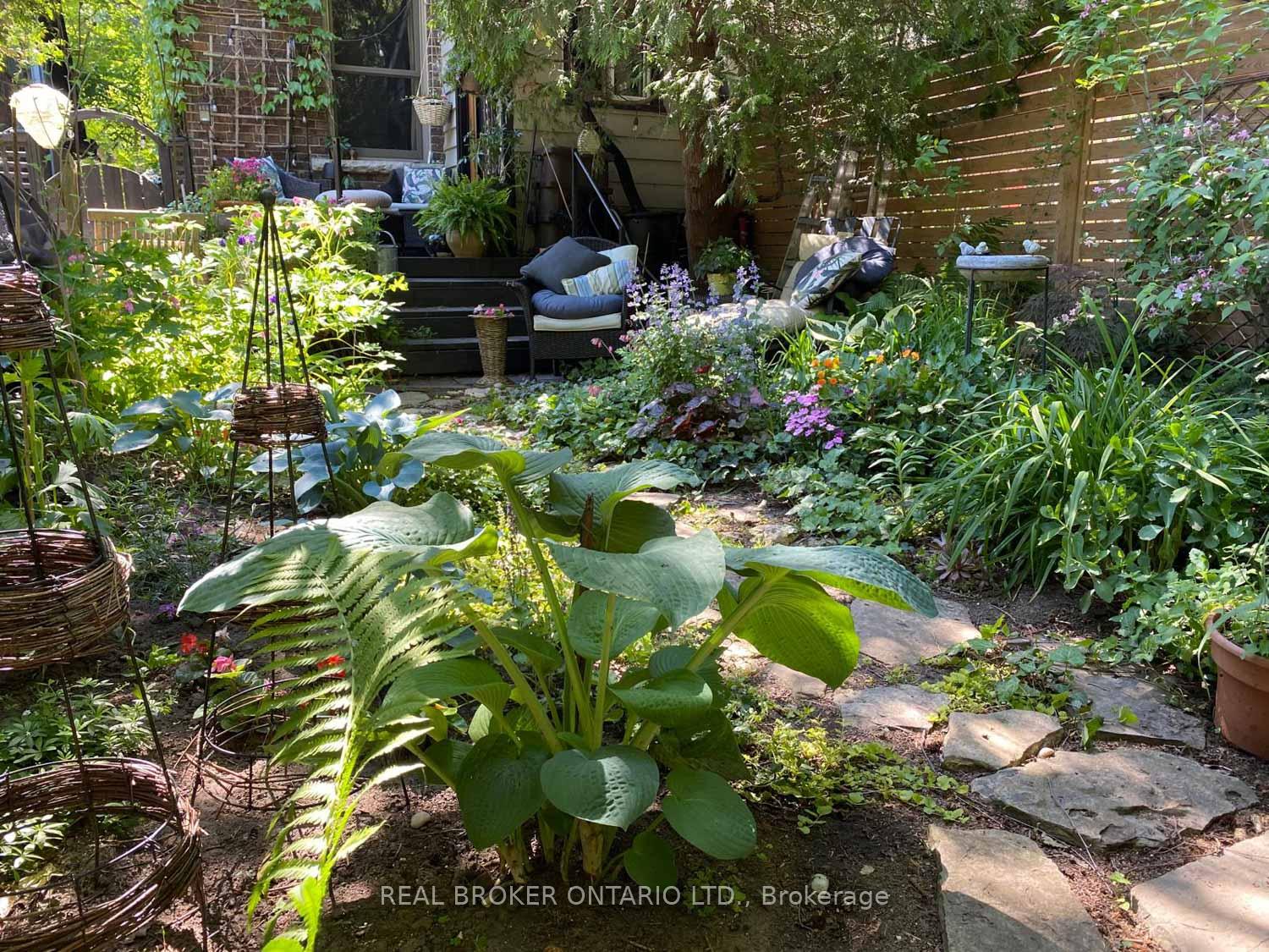 Photo 40 of 109 Glenmore Road, Toronto, Woodbine Corridor — HOMEH