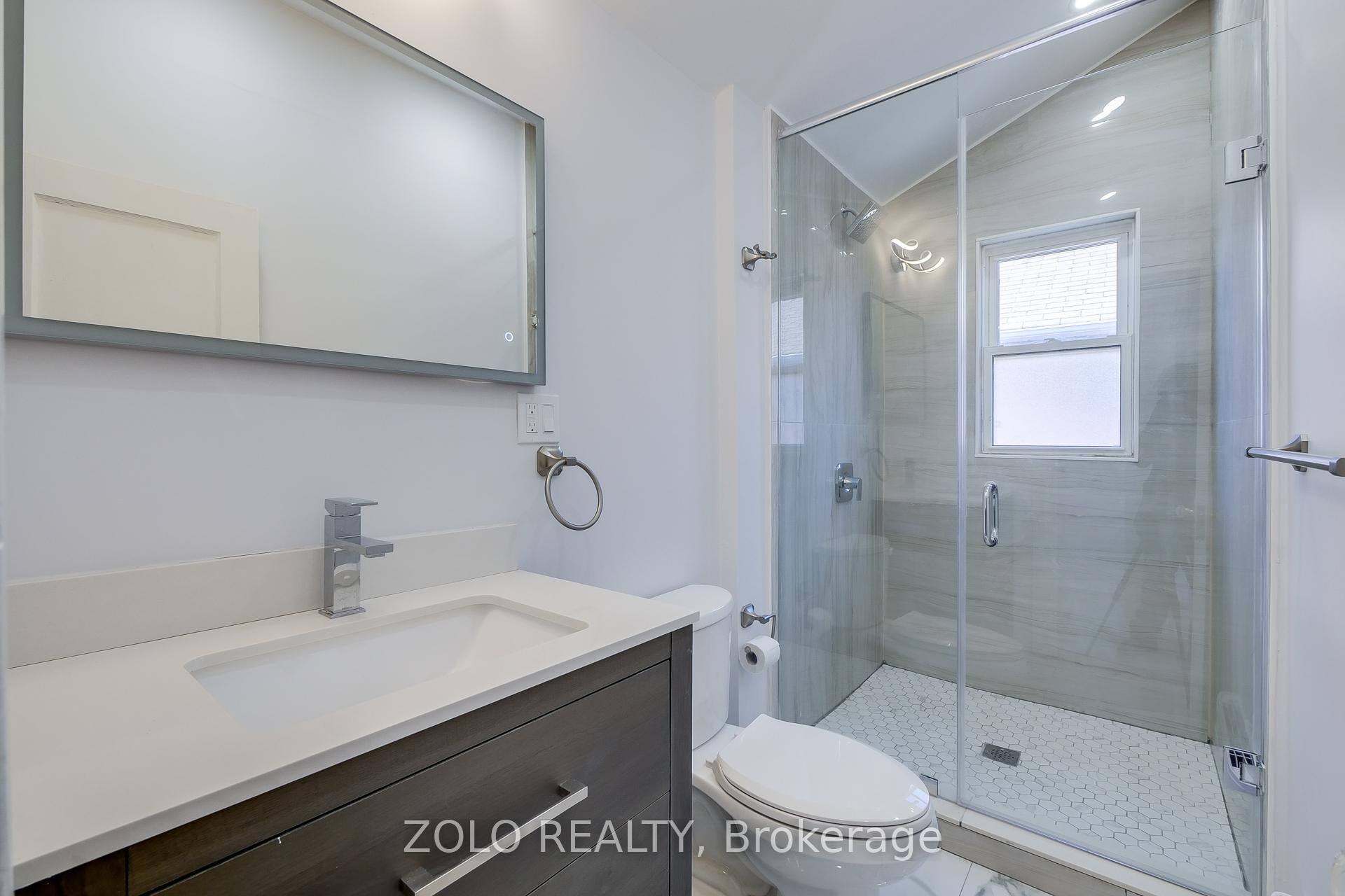 Photo 11 of 8 Crewe Avenue, Toronto, Woodbine-Lumsden — HOMEH