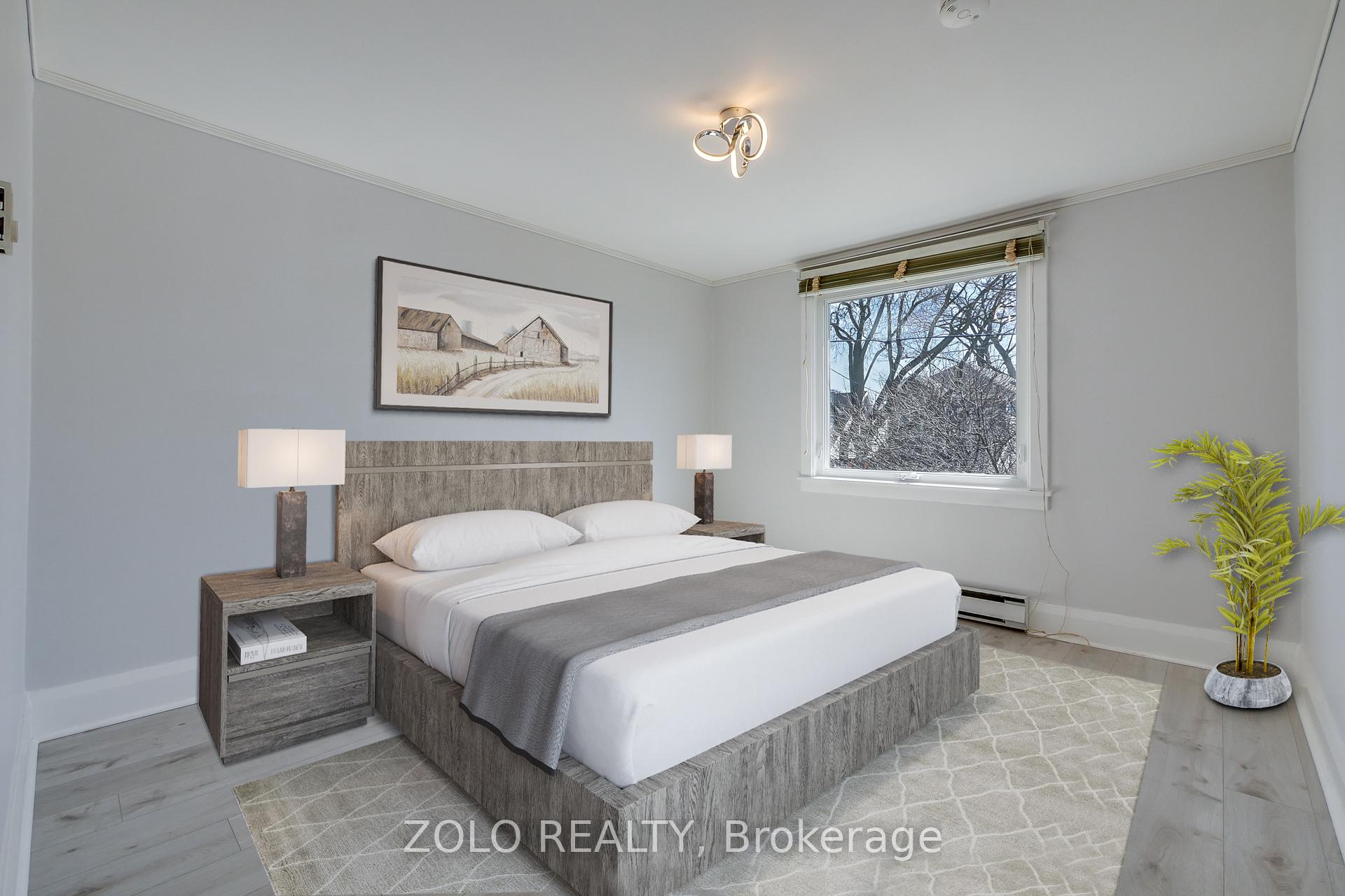 Photo 14 of 8 Crewe Avenue, Toronto, Woodbine-Lumsden — HOMEH