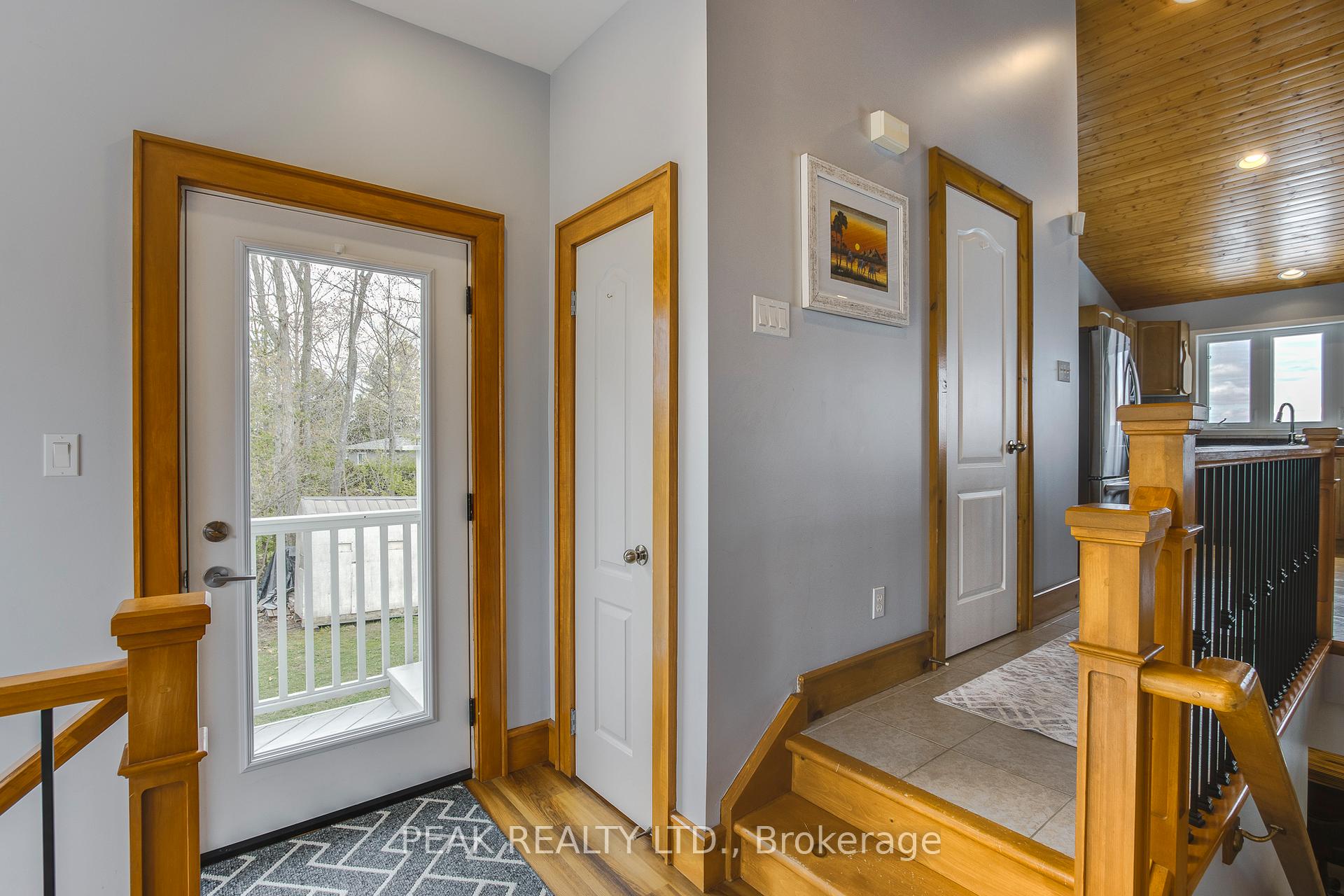 Photo 8 of 14 Lighthouse Crescent, Tay, Victoria Harbour — HOMEH