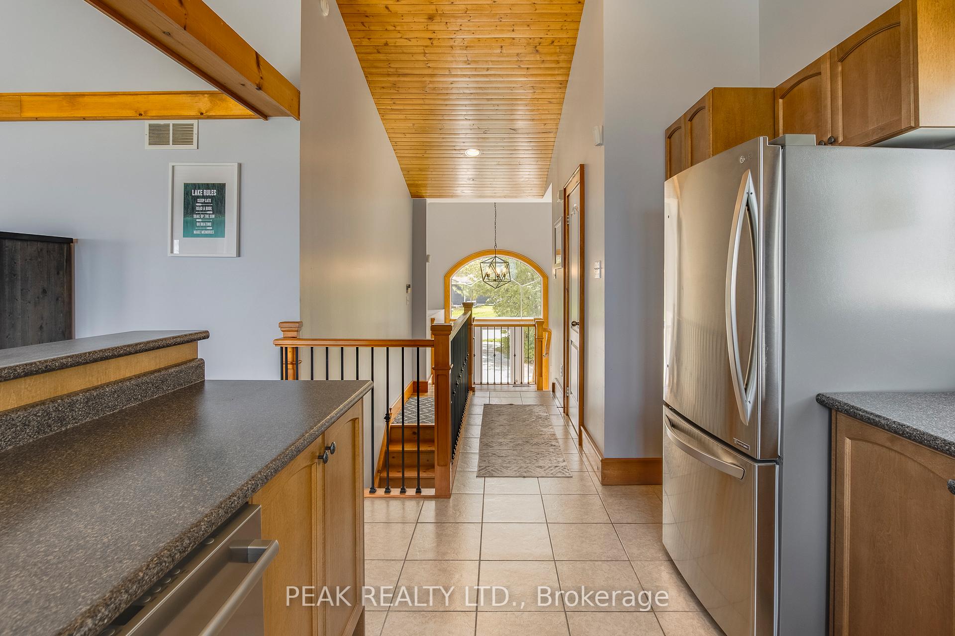Photo 10 of 14 Lighthouse Crescent, Tay, Victoria Harbour — HOMEH