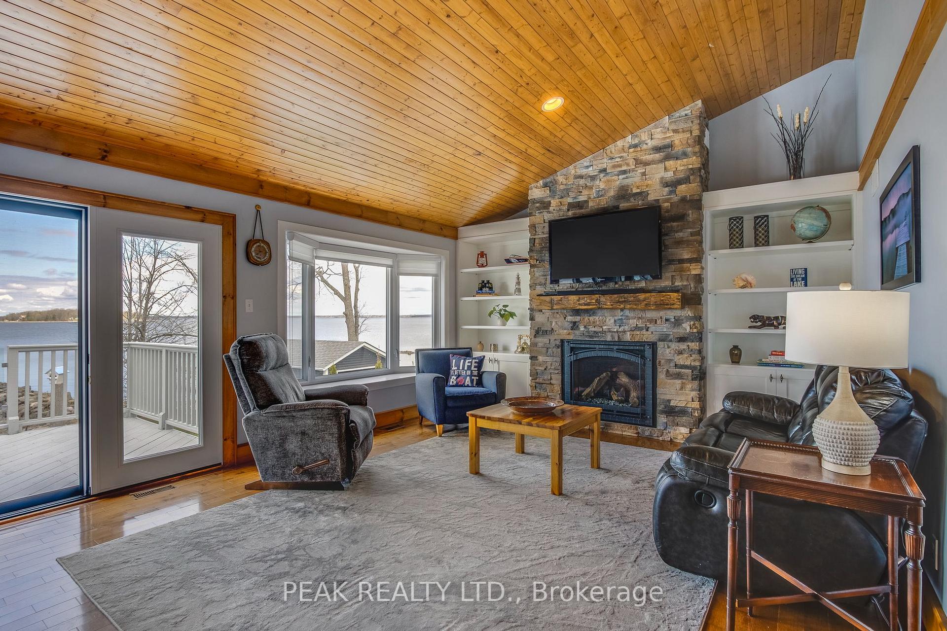 Photo 16 of 14 Lighthouse Crescent, Tay, Victoria Harbour — HOMEH