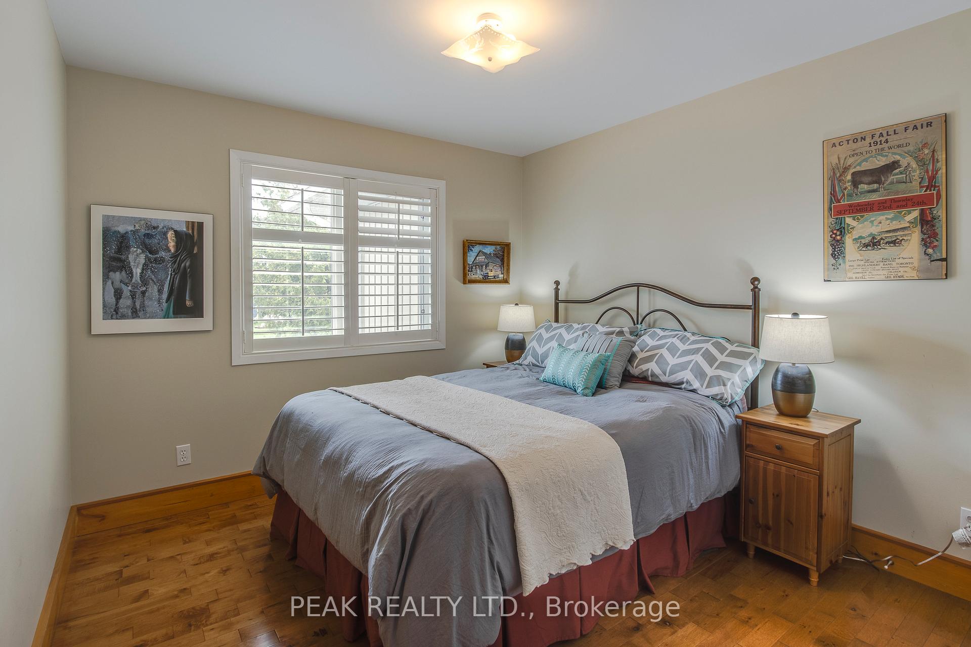 Photo 19 of 14 Lighthouse Crescent, Tay, Victoria Harbour — HOMEH