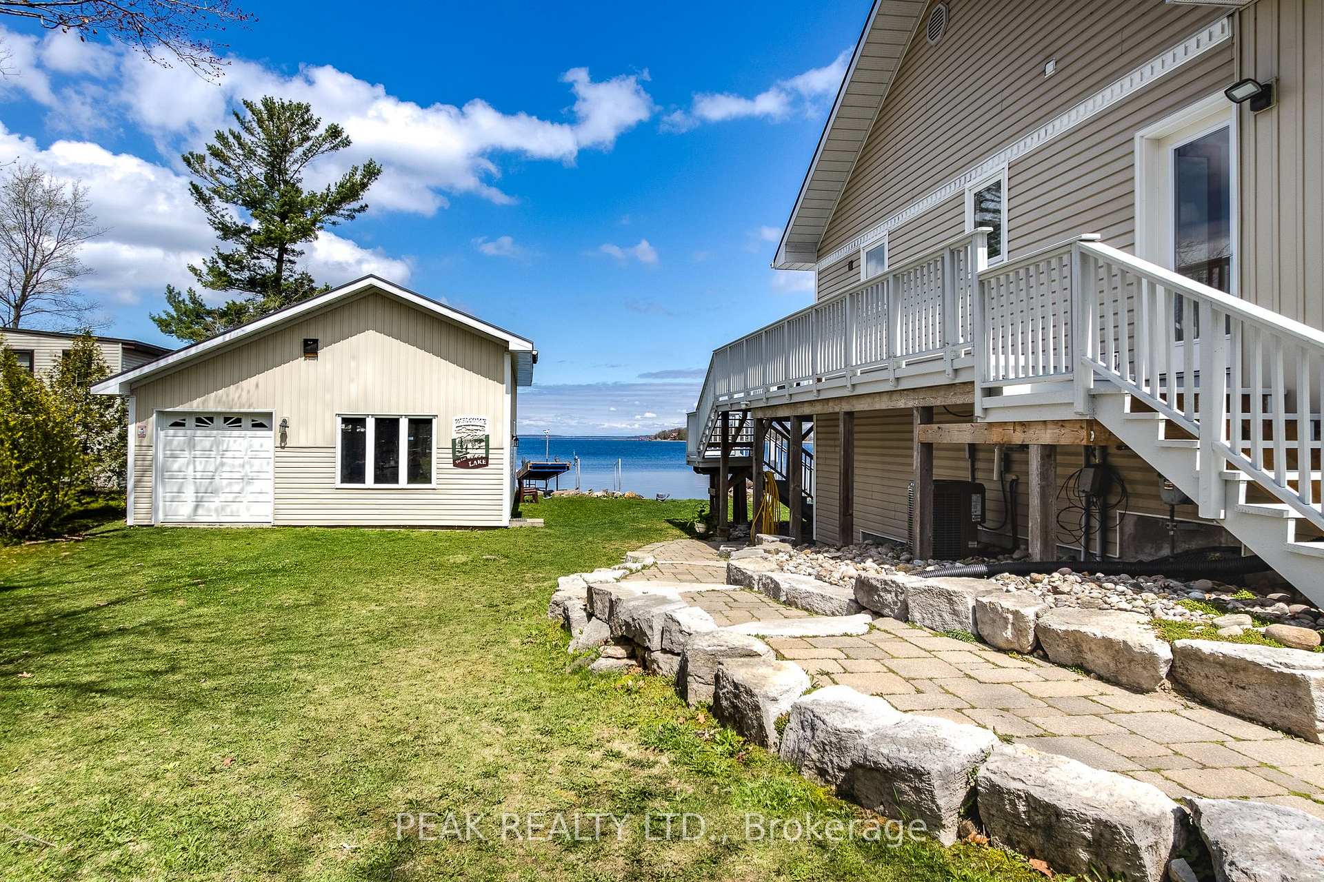 Photo 31 of 14 Lighthouse Crescent, Tay, Victoria Harbour — HOMEH