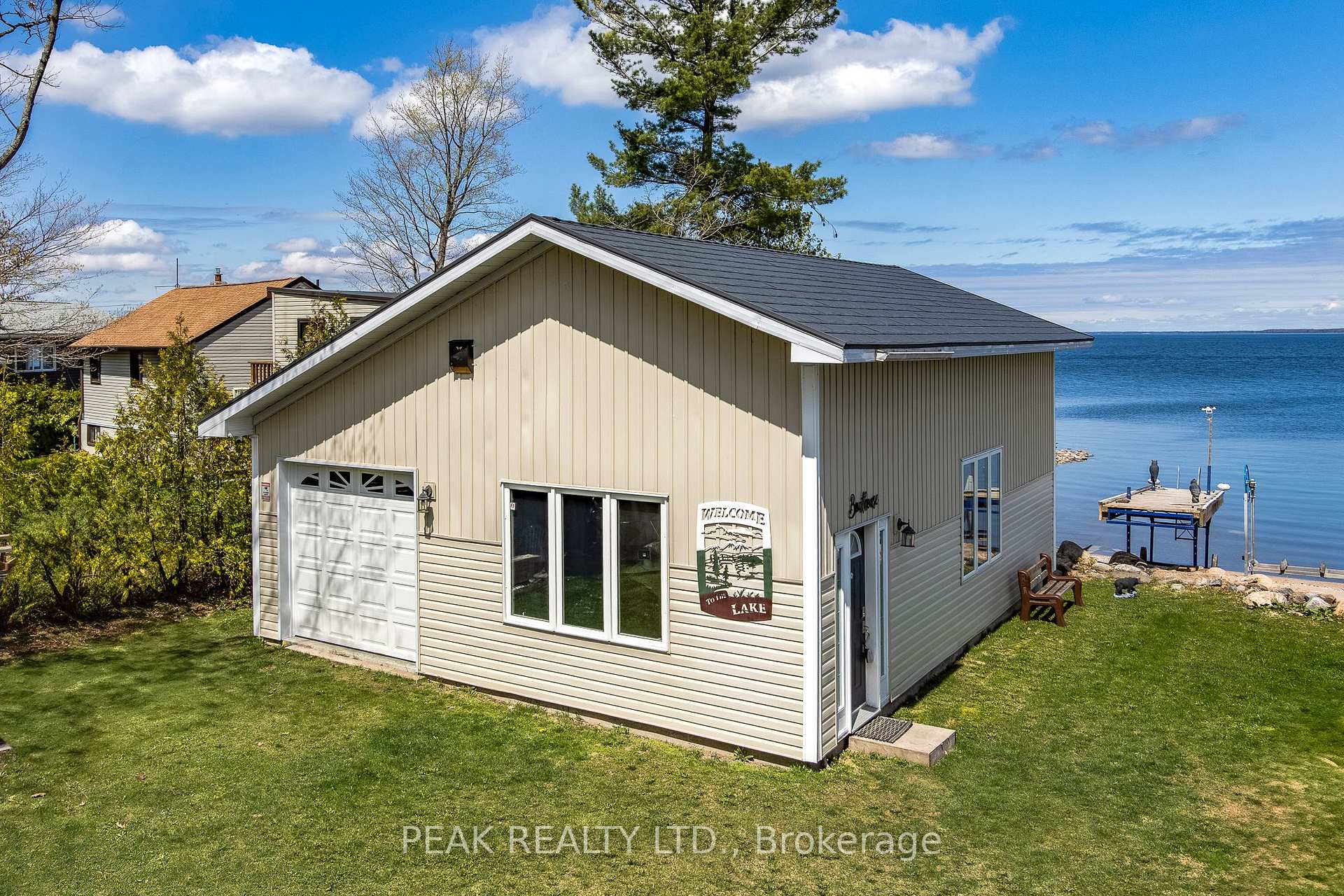 Photo 32 of 14 Lighthouse Crescent, Tay, Victoria Harbour — HOMEH