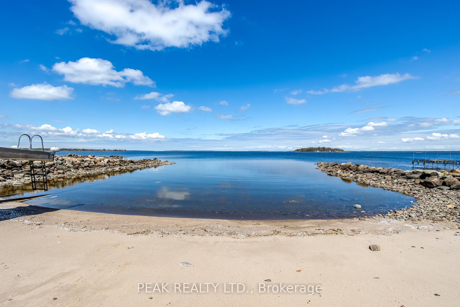 Photo 37 of 14 Lighthouse Crescent, Tay, Victoria Harbour — HOMEH