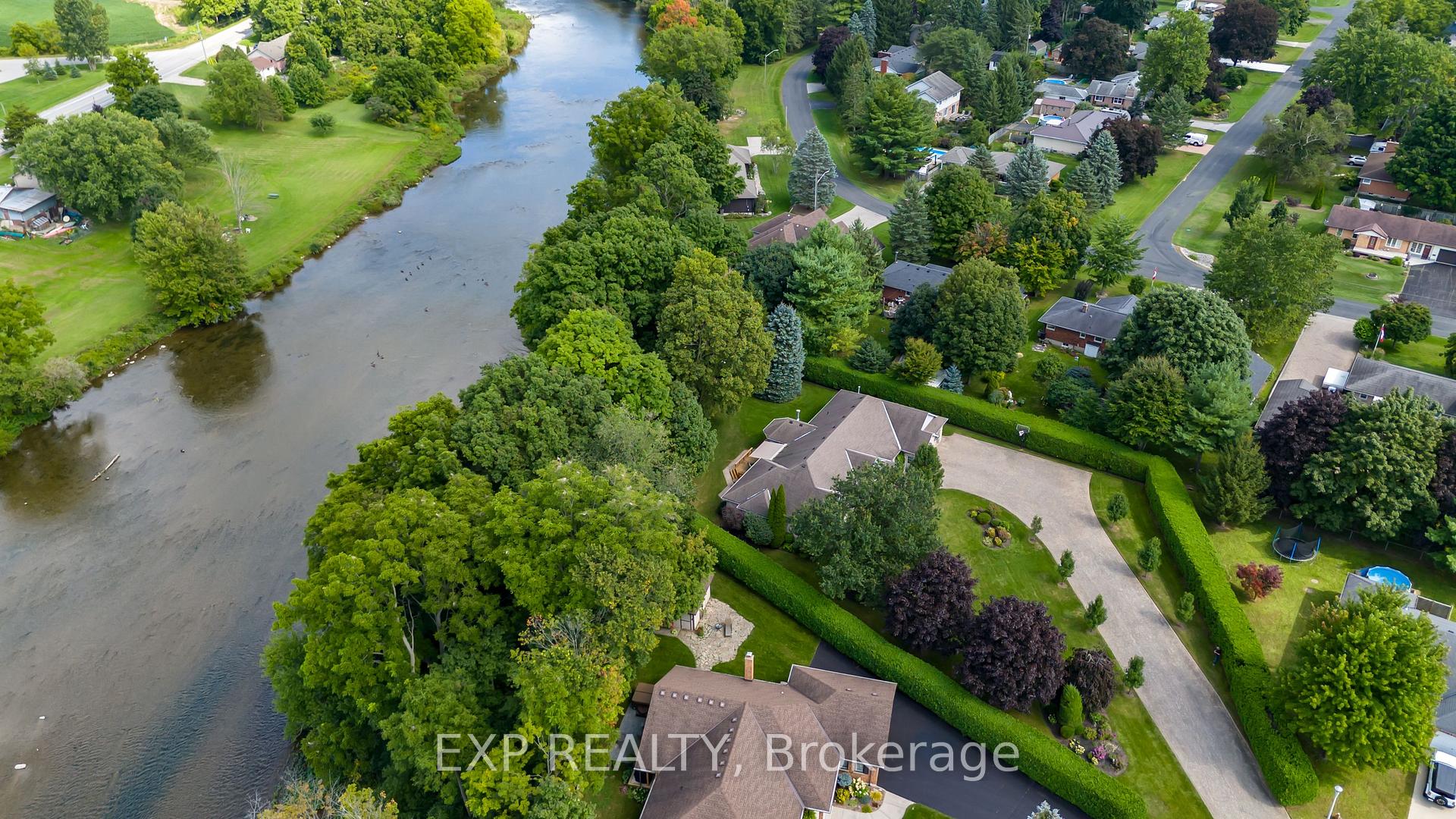 Photo 4 of 27 Calvert Place, Thames Centre, Dorchester — HOMEH
