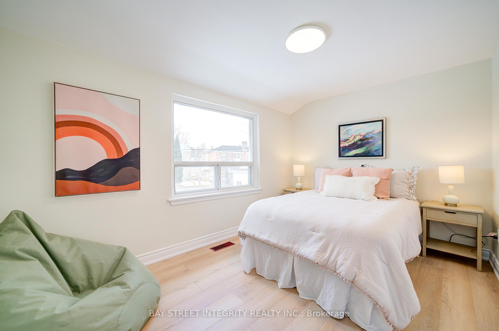Photo 22 of 36 Ashwick Drive, Scarborough, Ionview — HOMEH