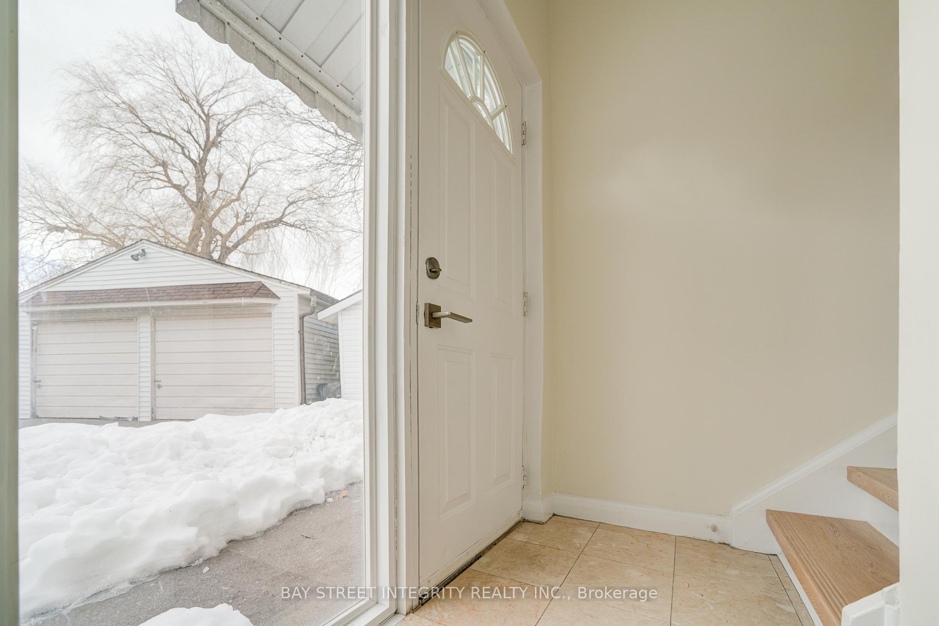 Photo 27 of 36 Ashwick Drive, Scarborough, Ionview — HOMEH