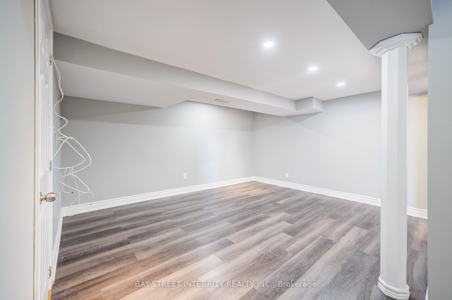 Photo 29 of 36 Ashwick Drive, Scarborough, Ionview — HOMEH